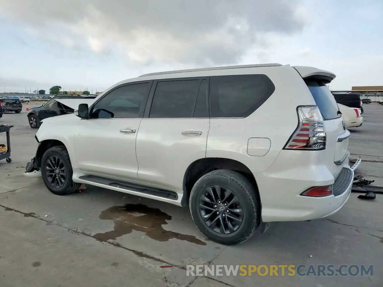 2 Фотография поврежденного автомобиля JTJAM7BX7P5343961 LEXUS GX 2023