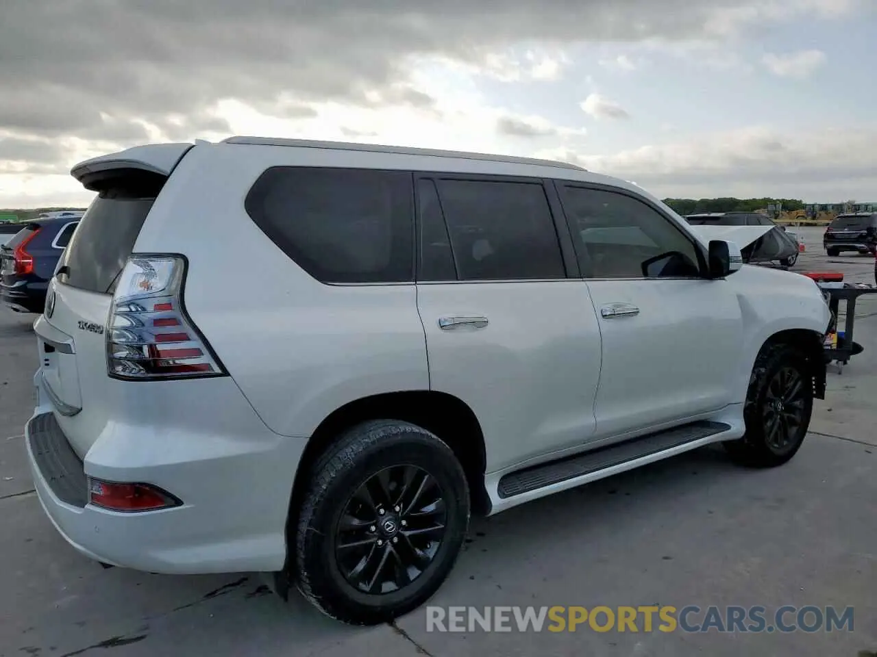 3 Фотография поврежденного автомобиля JTJAM7BX7P5343961 LEXUS GX 2023