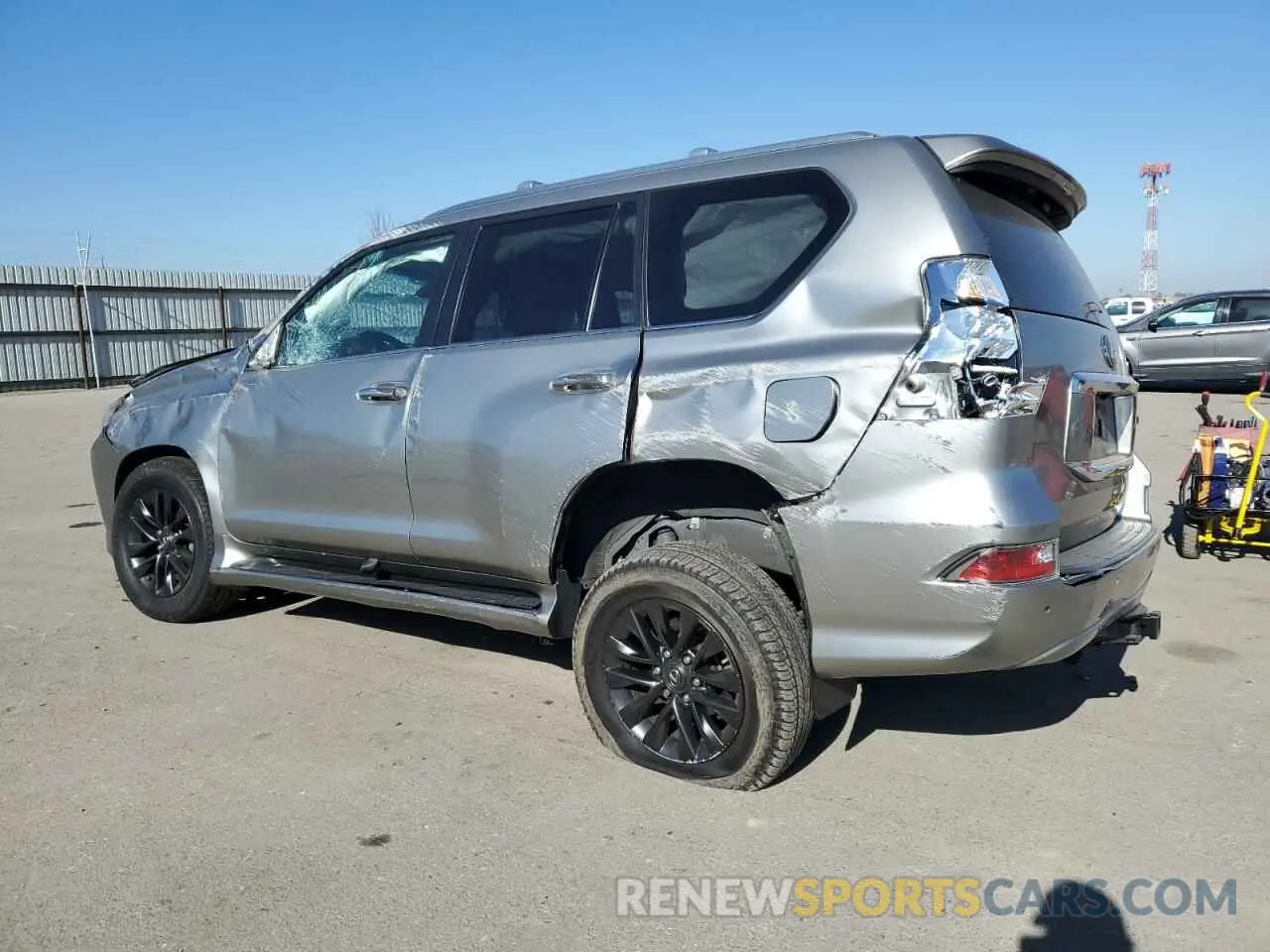 2 Фотография поврежденного автомобиля JTJAM7BX8P5362762 LEXUS GX 2023