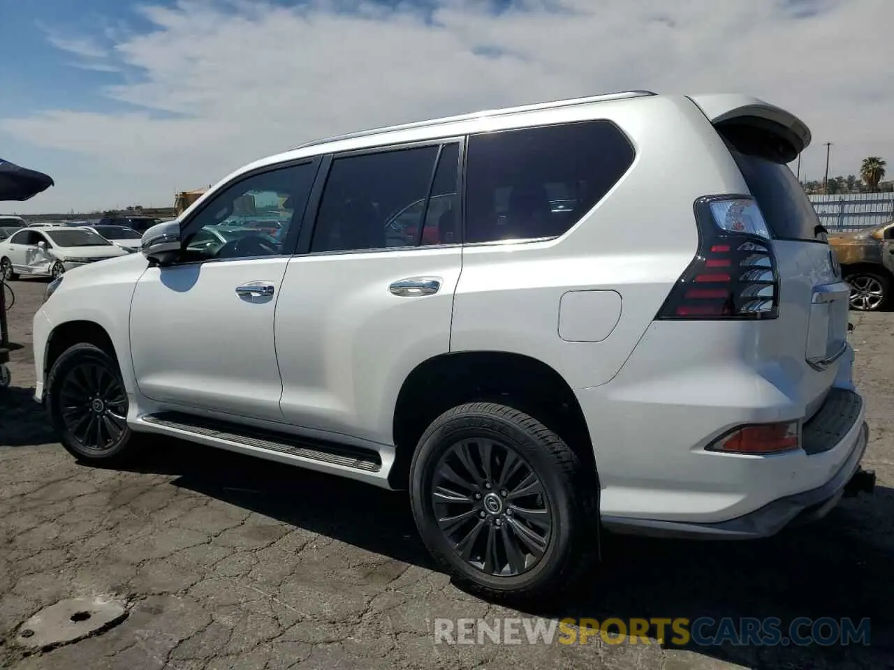 2 Фотография поврежденного автомобиля JTJAM7BXXP5381653 LEXUS GX 2023
