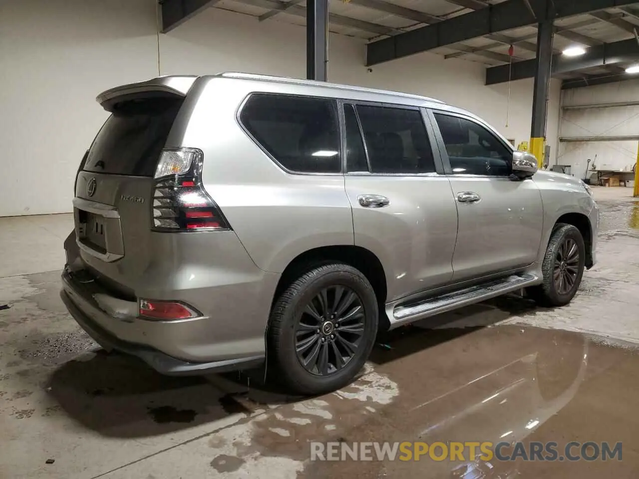3 Фотография поврежденного автомобиля JTJGM7BX0P5341723 LEXUS GX 2023
