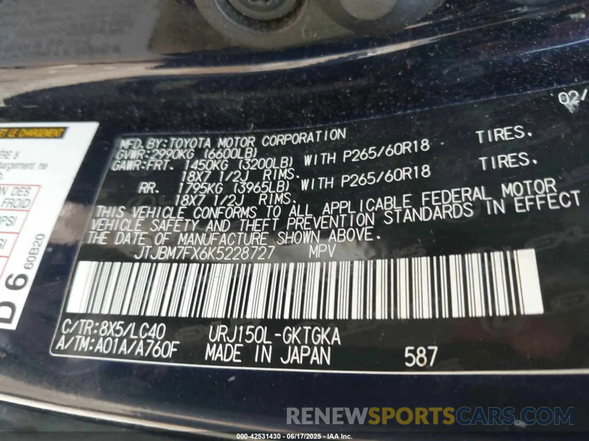 9 Photograph of a damaged car JTJBM7FX6K5228727 LEXUS GX 460 2019
