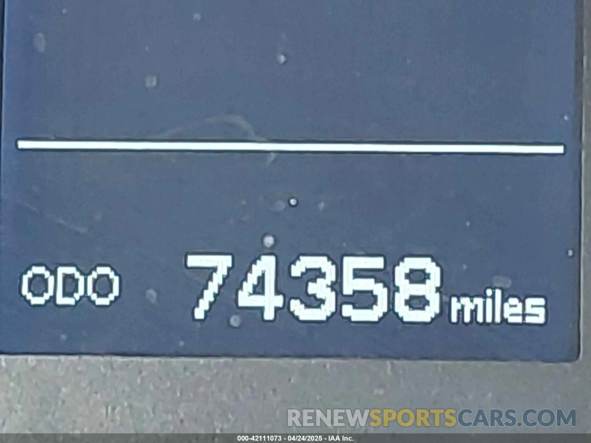 16 Photograph of a damaged car JTJBM7FX7K5212004 LEXUS GX 460 2019