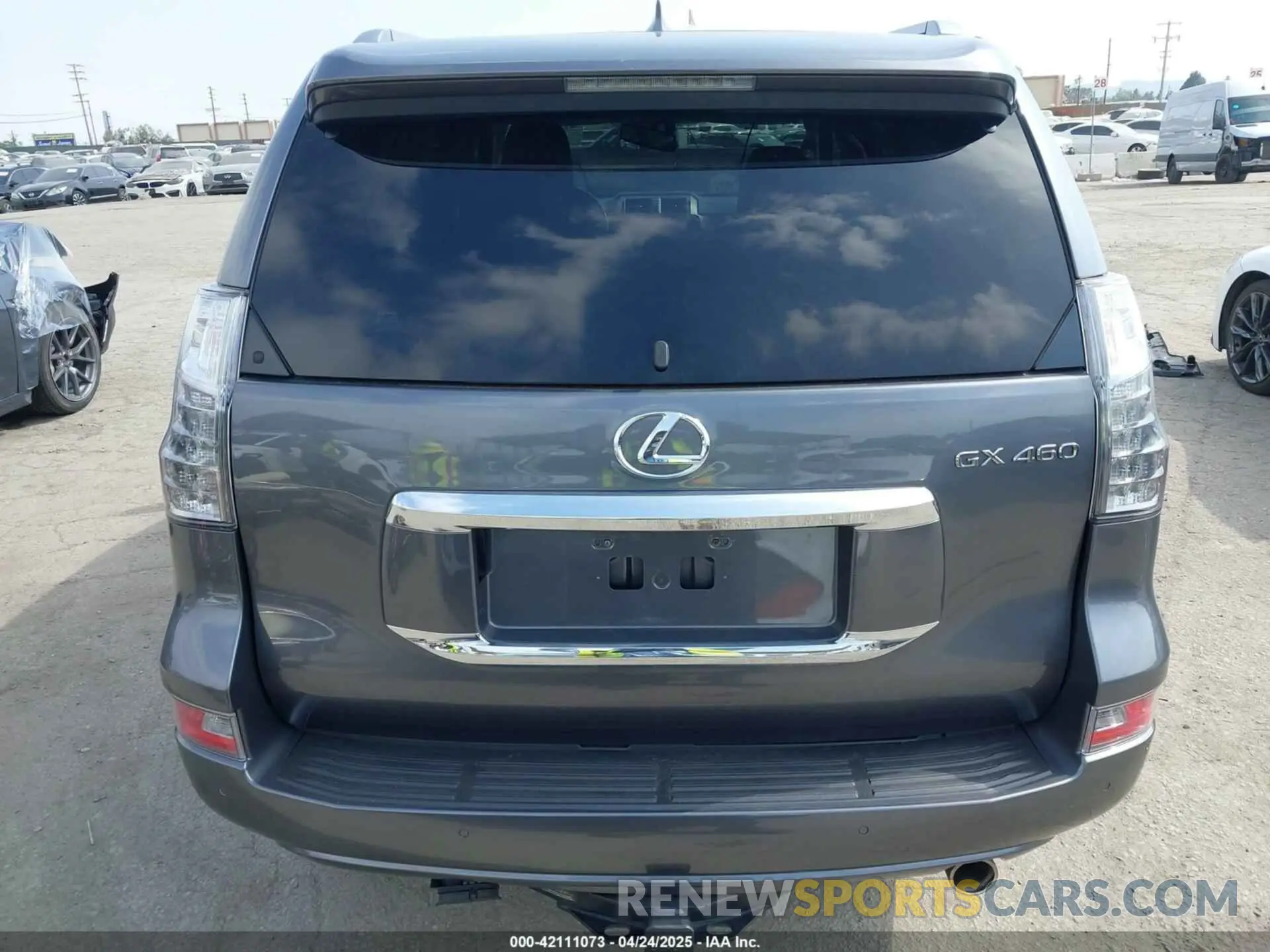 17 Photograph of a damaged car JTJBM7FX7K5212004 LEXUS GX 460 2019