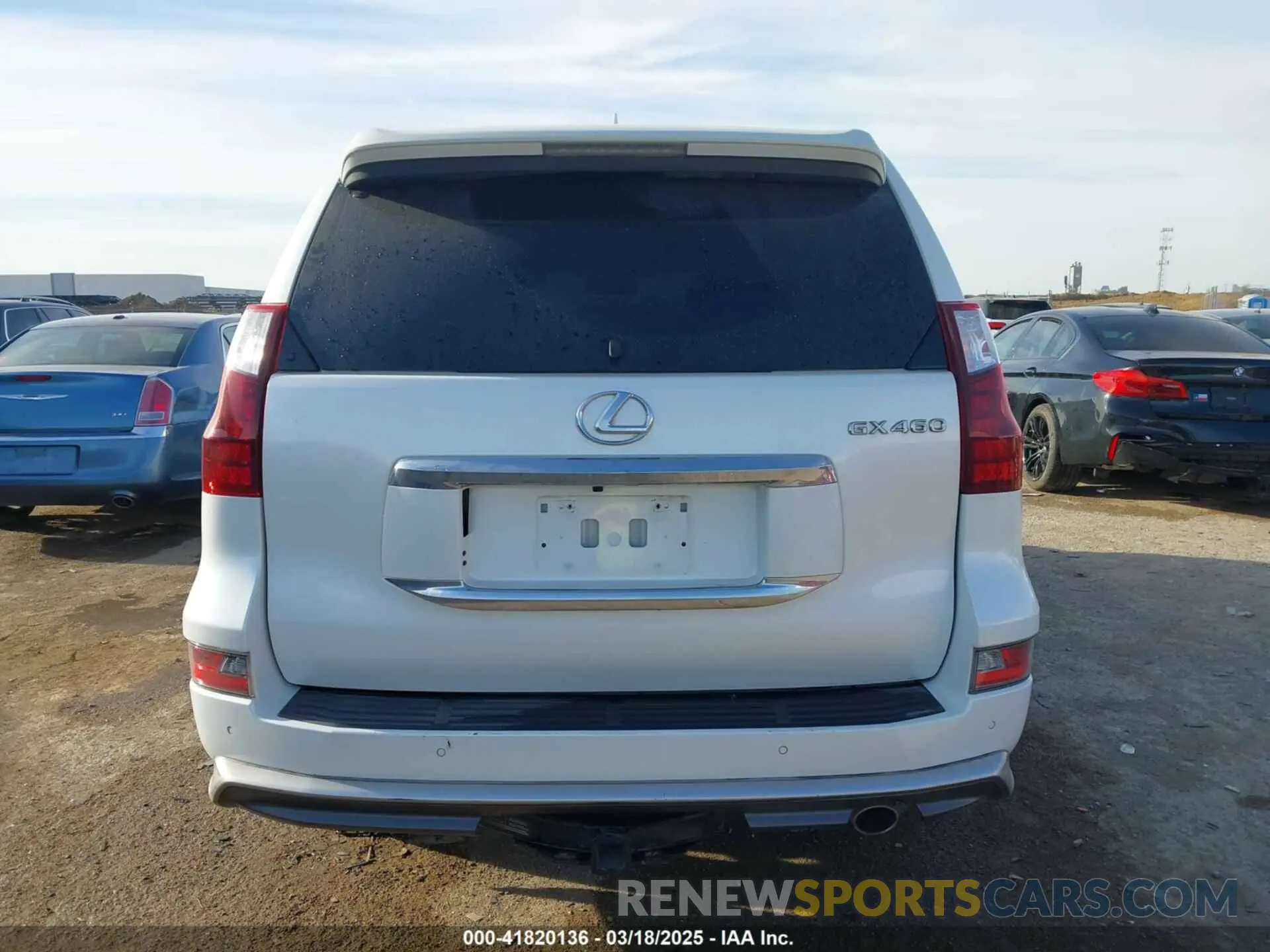 16 Фотография поврежденного автомобиля JTJBM7FX8K5216952 LEXUS GX 460 2019