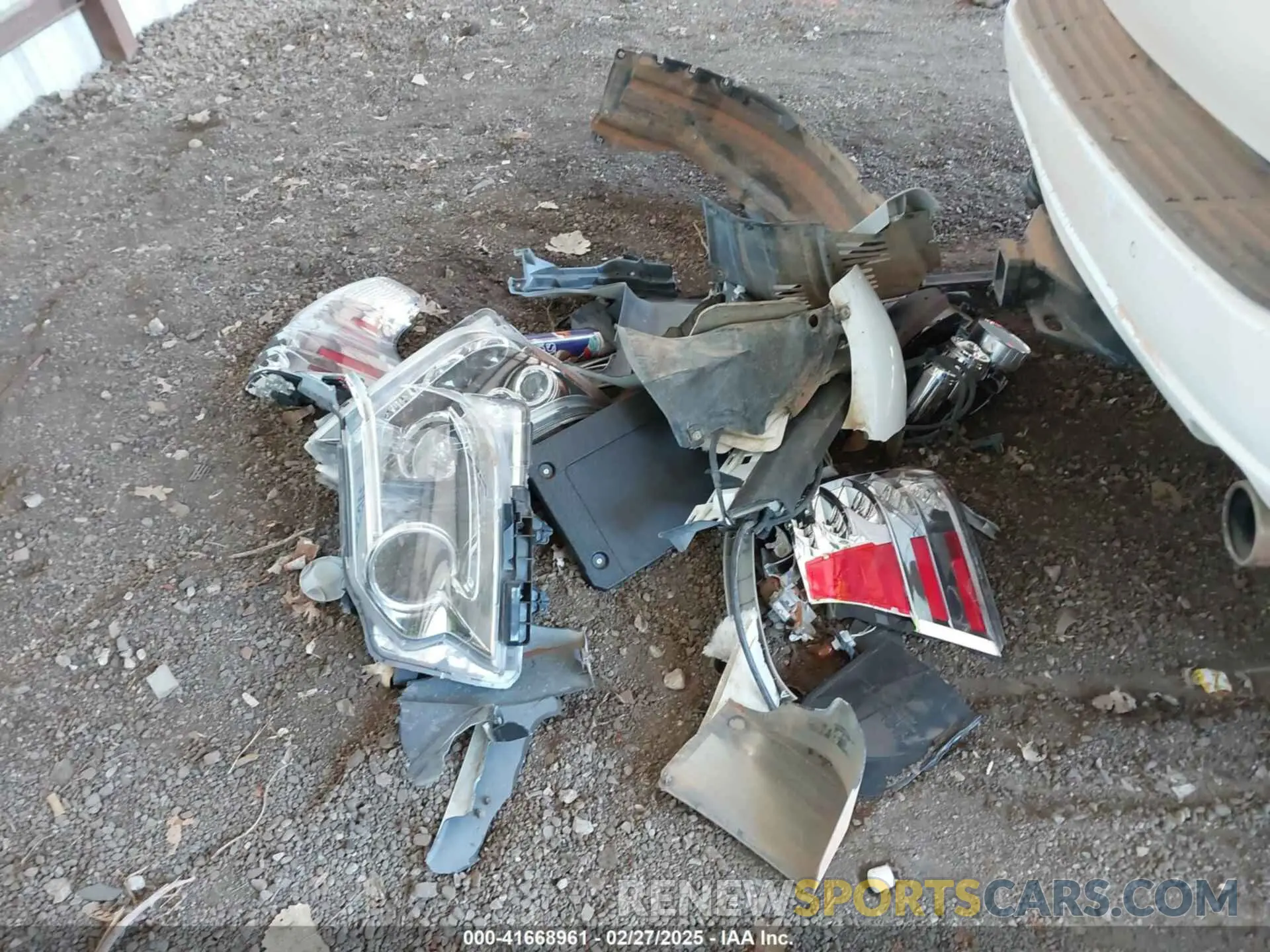 12 Photograph of a damaged car JTJBM7FX8K5235114 LEXUS GX 460 2019