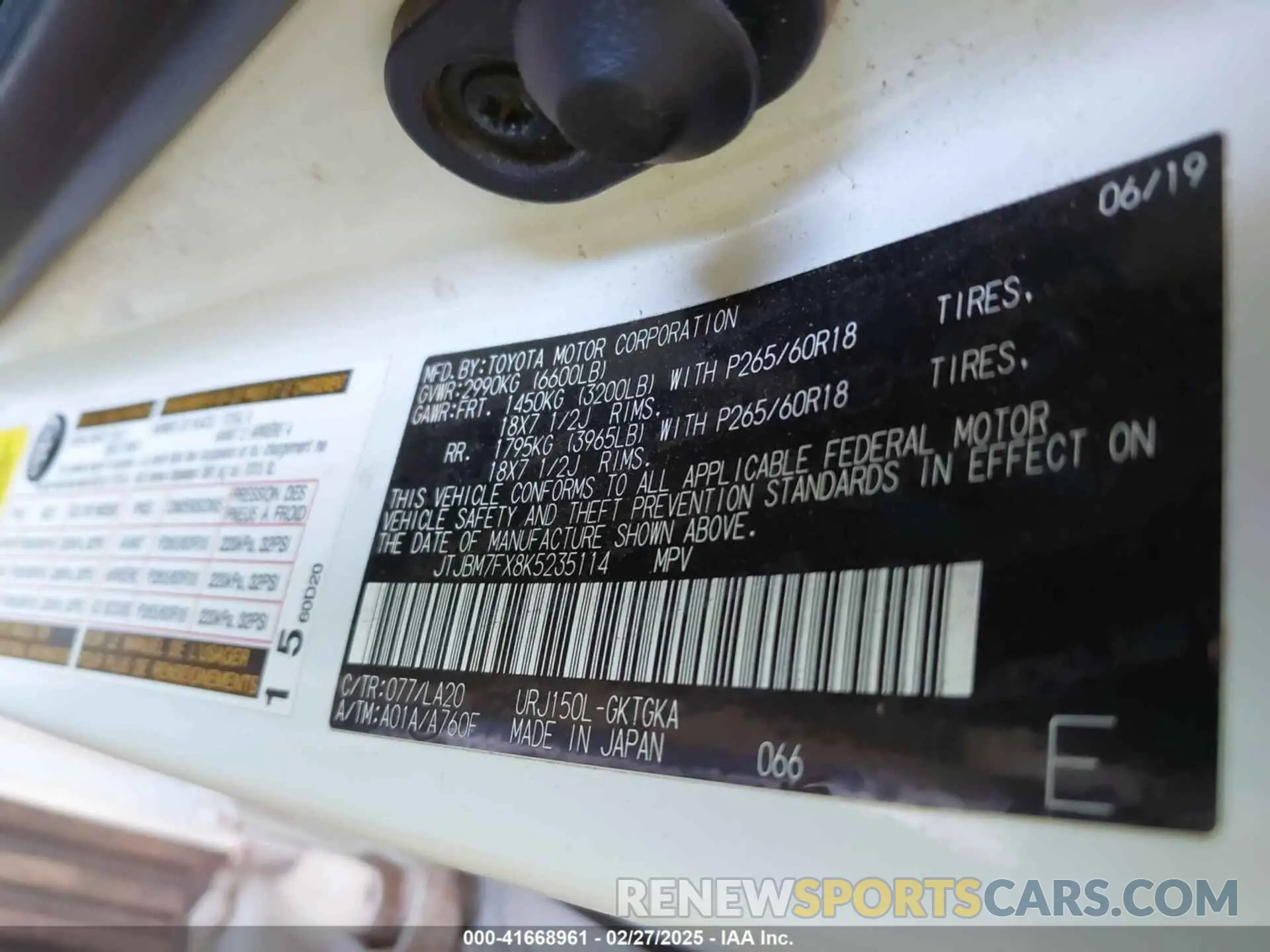 9 Photograph of a damaged car JTJBM7FX8K5235114 LEXUS GX 460 2019