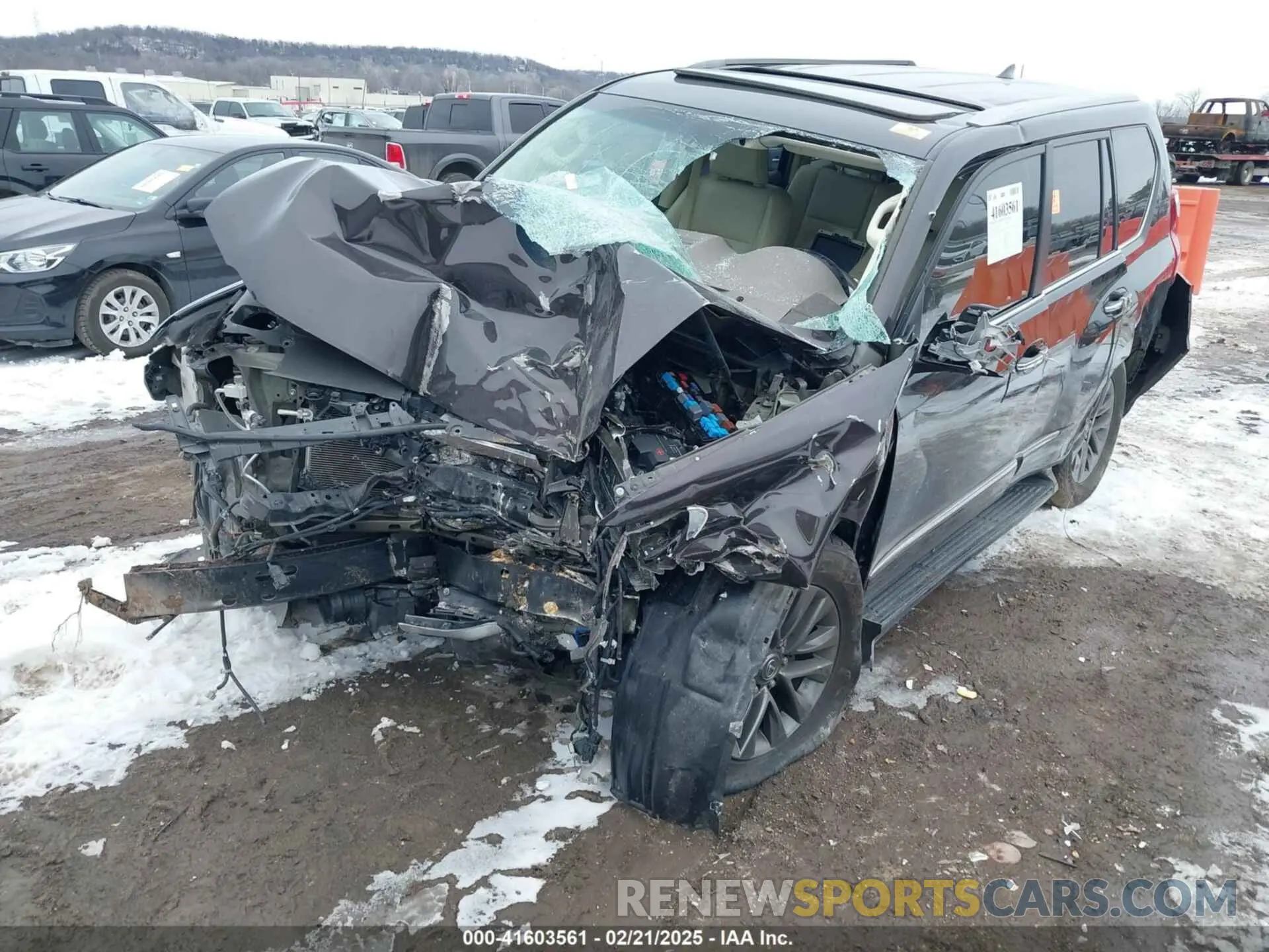 6 Photograph of a damaged car JTJJM7FX7K5225637 LEXUS GX 460 2019