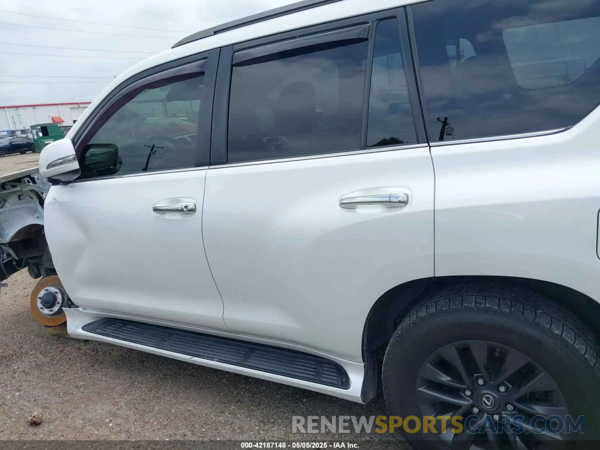 15 Фотография поврежденного автомобиля JTJAM7BX6L5266770 LEXUS GX 460 2020