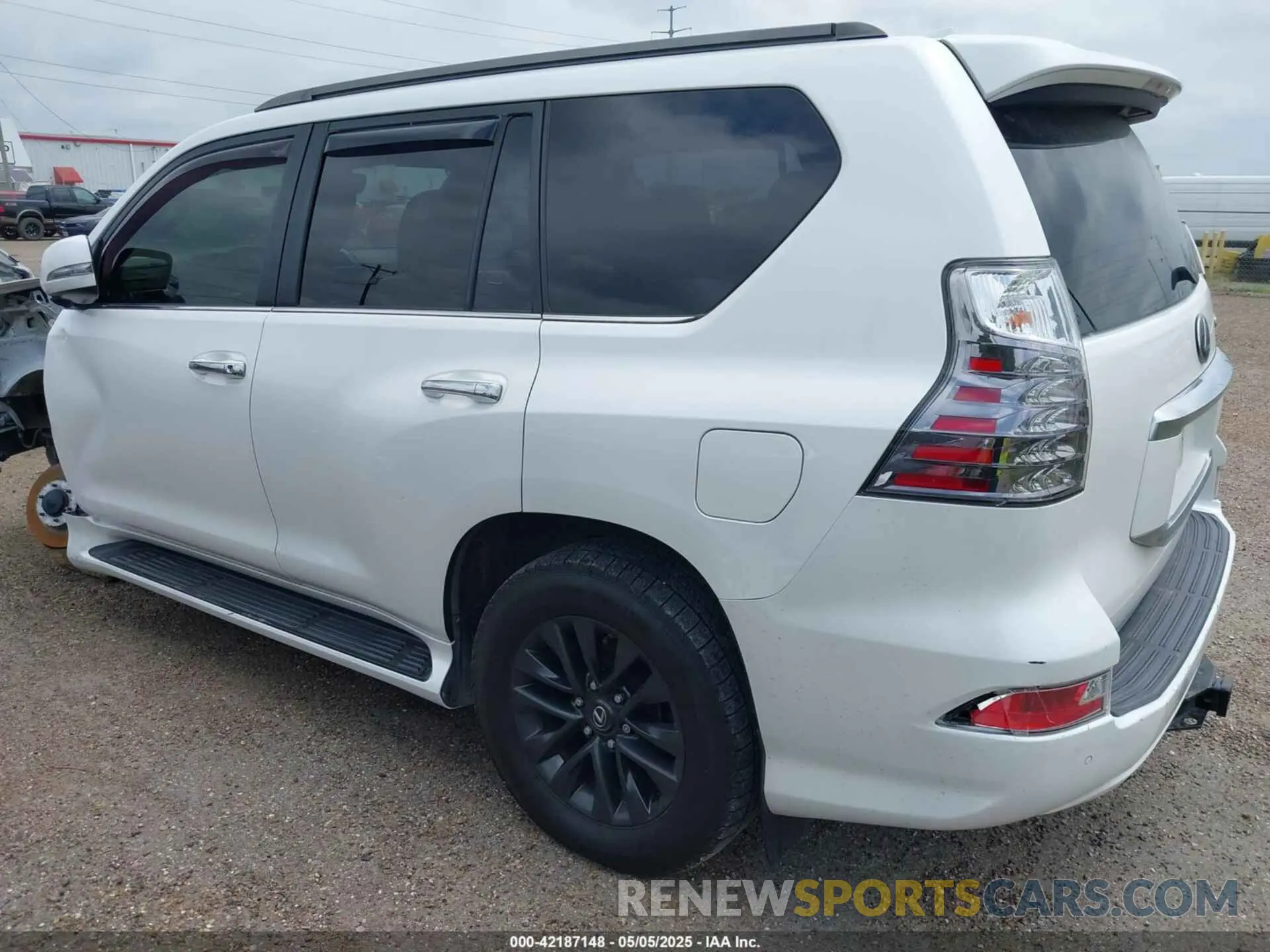 3 Фотография поврежденного автомобиля JTJAM7BX6L5266770 LEXUS GX 460 2020