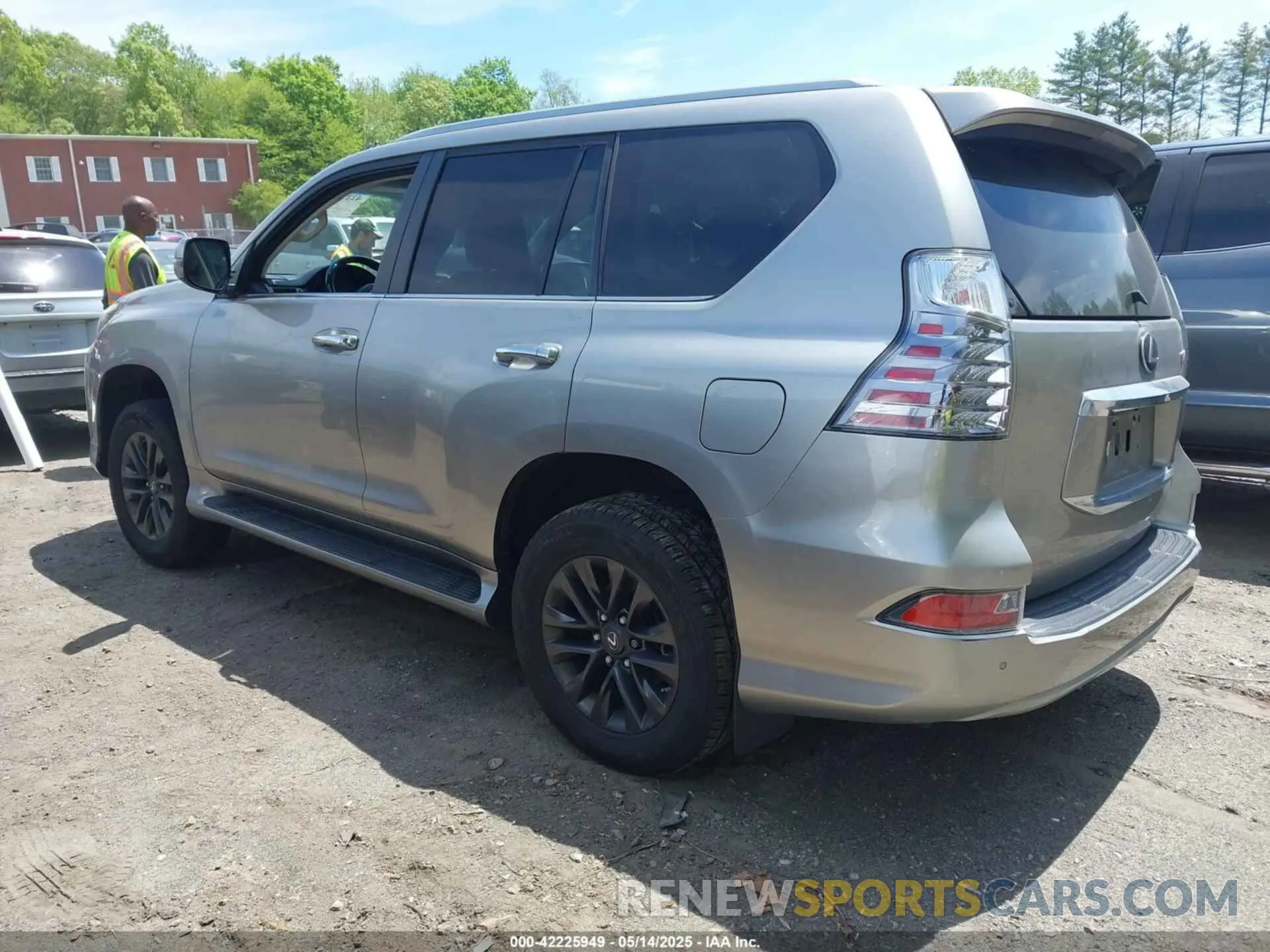 3 Фотография поврежденного автомобиля JTJAM7BX3M5274777 LEXUS GX 460 2021