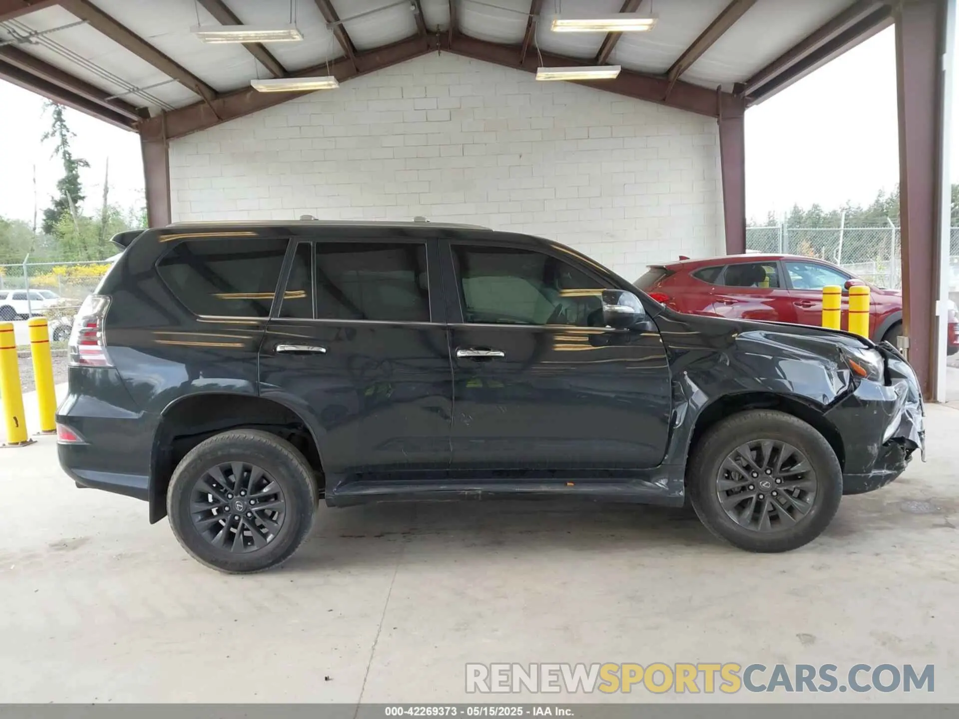 13 Фотография поврежденного автомобиля JTJAM7BX3N5333036 LEXUS GX 460 2022