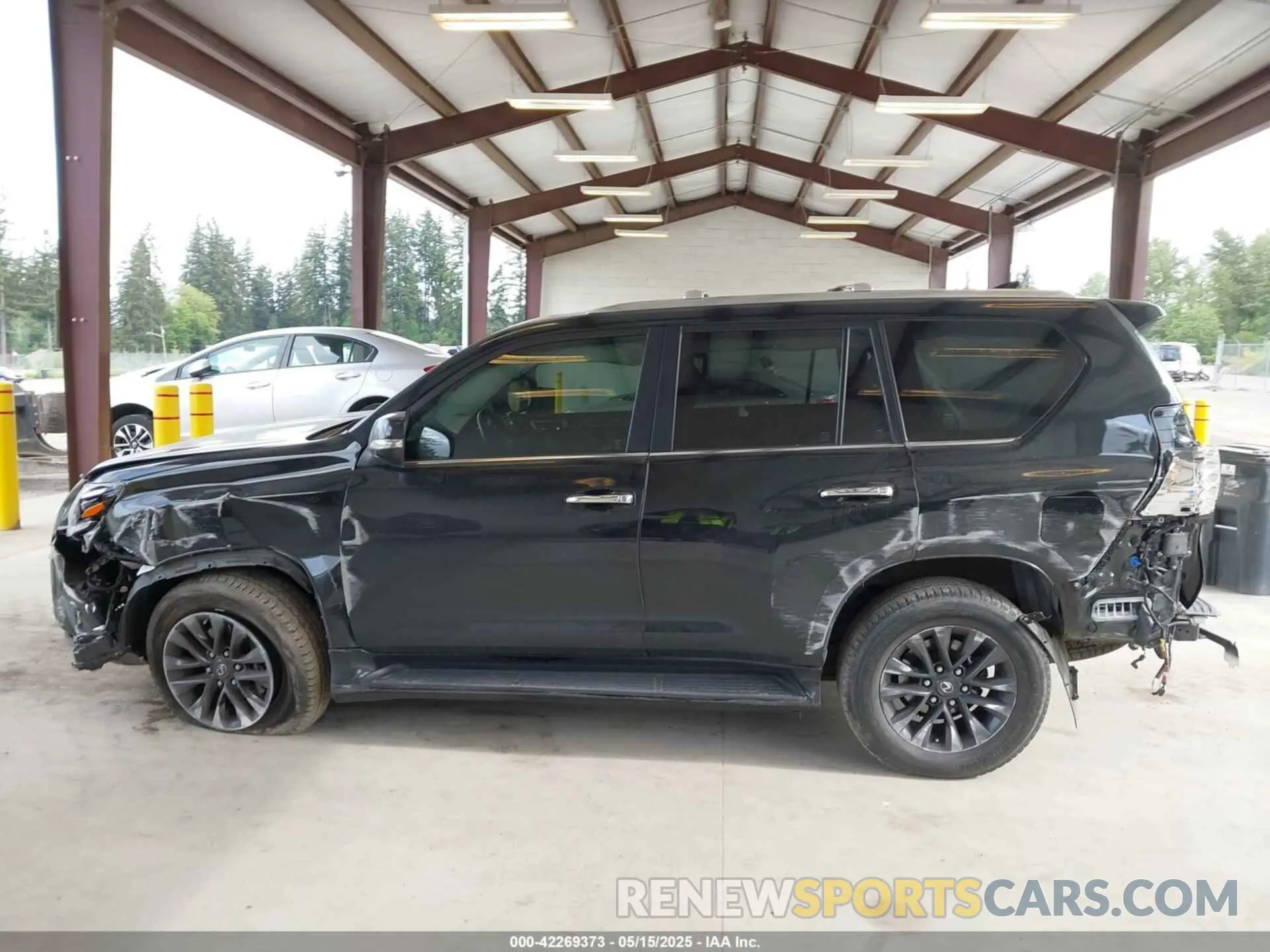 14 Фотография поврежденного автомобиля JTJAM7BX3N5333036 LEXUS GX 460 2022