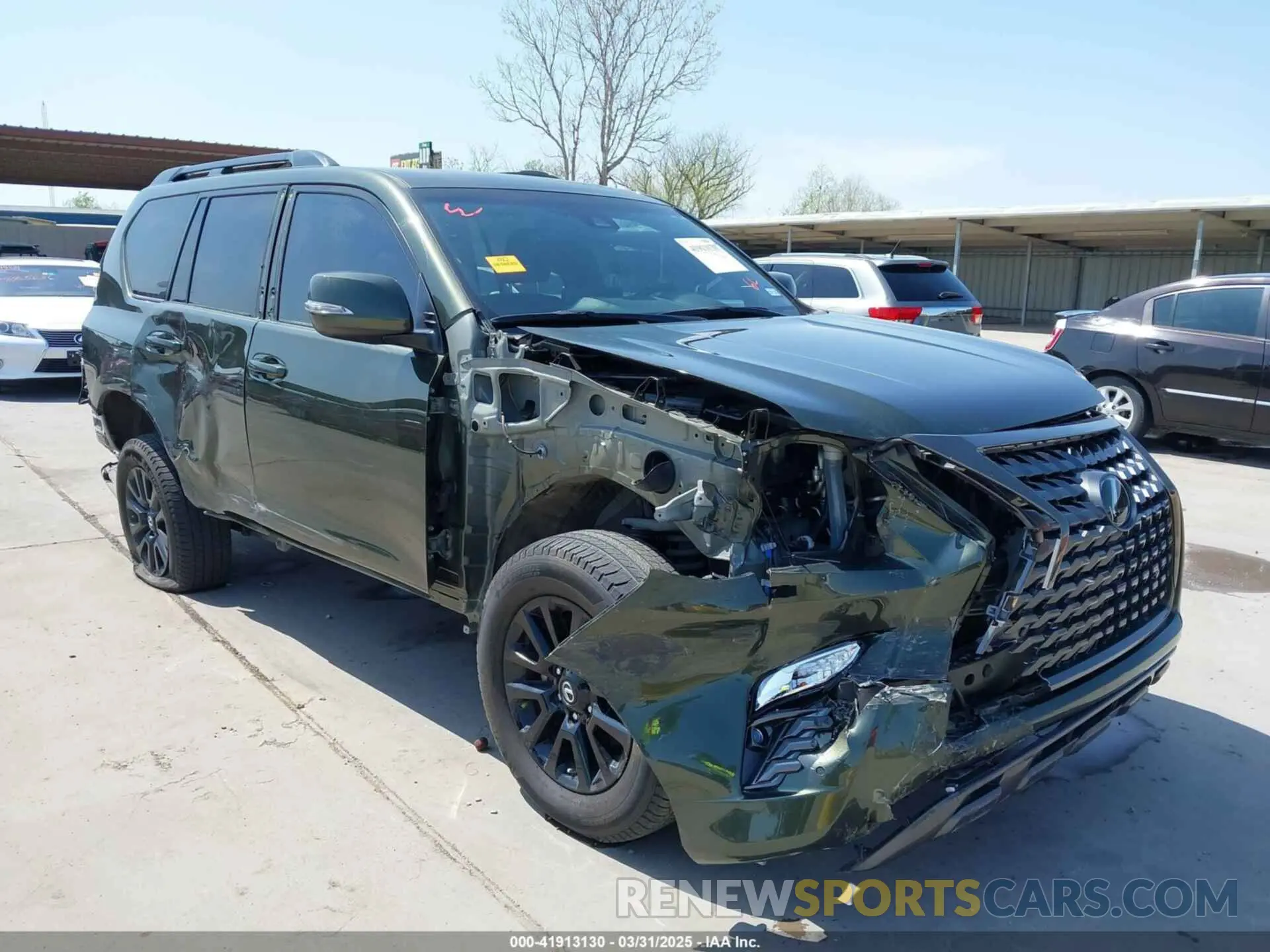 1 Photograph of a damaged car JTJKM7BX0N5318806 LEXUS GX 460 2022