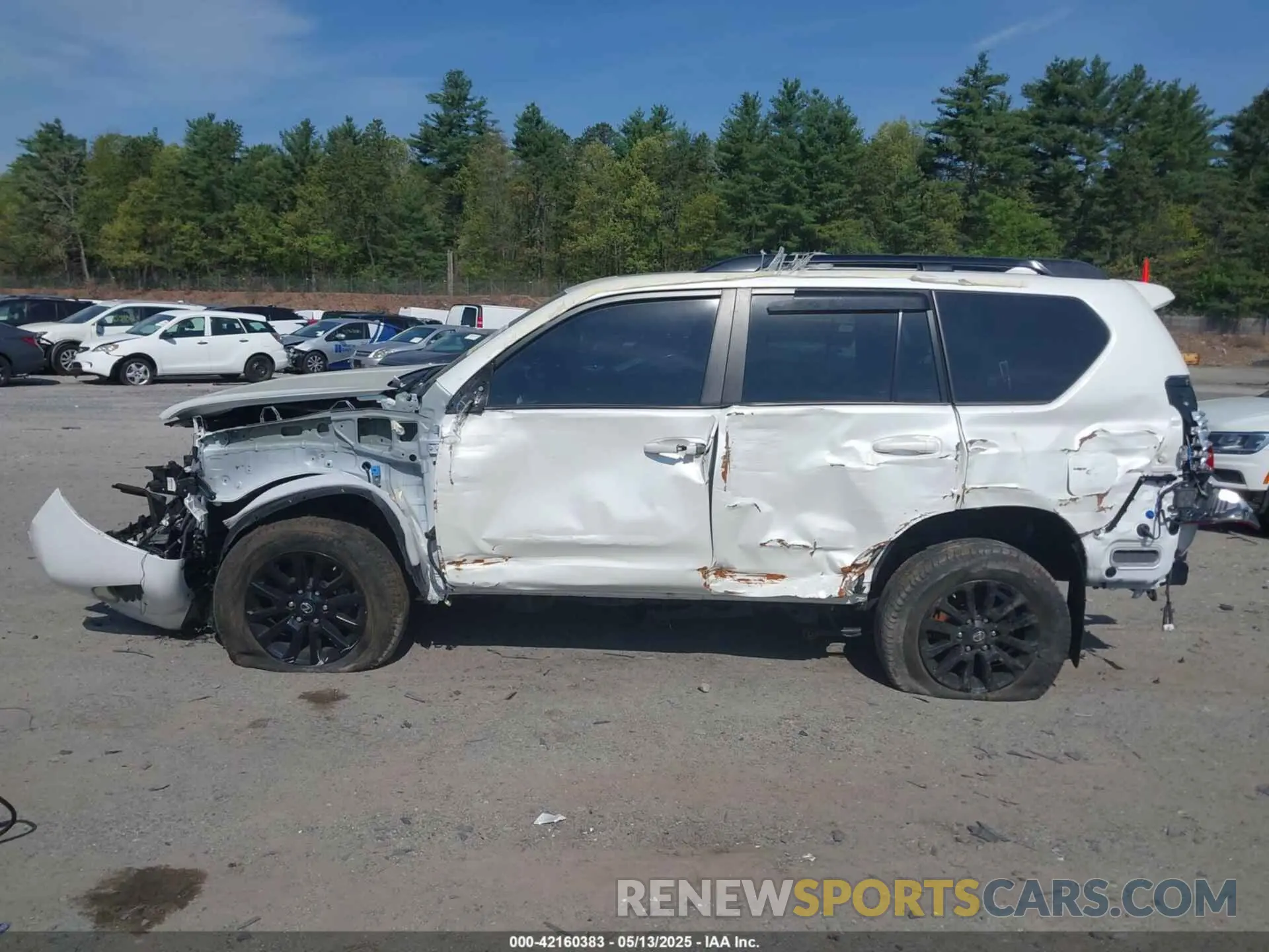 15 Фотография поврежденного автомобиля JTJKM7BX6N5315828 LEXUS GX 460 2022