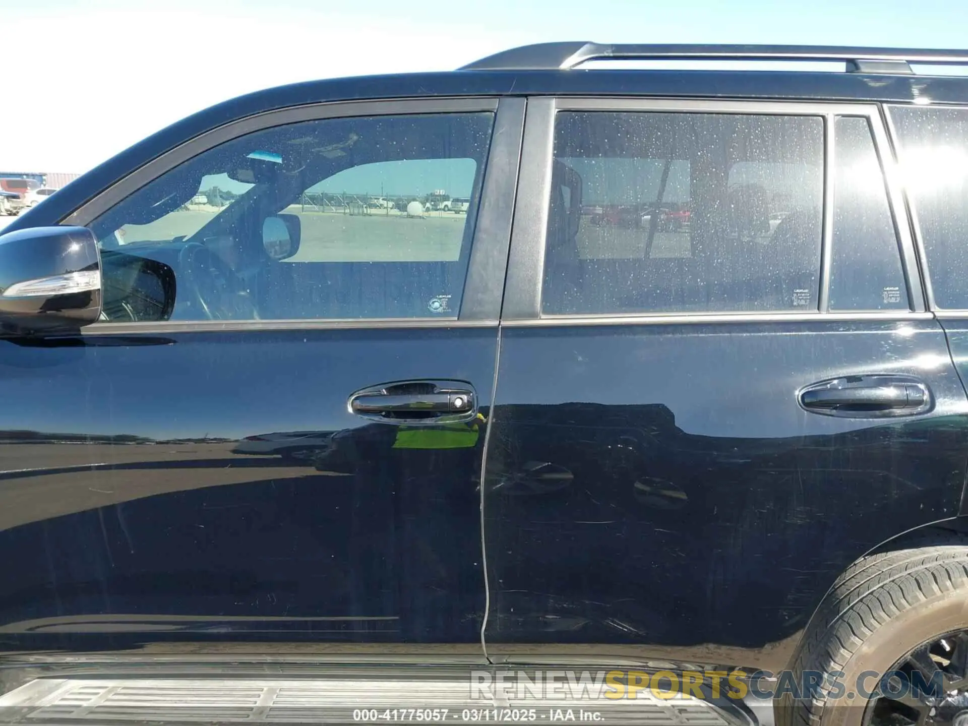 15 Photograph of a damaged car JTJKM7BX9N5311062 LEXUS GX 460 2022