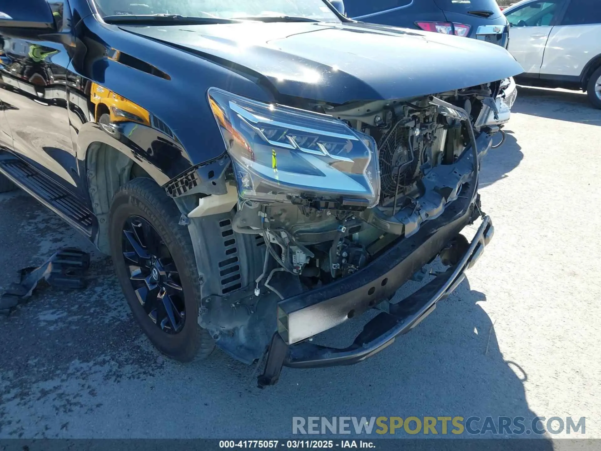 6 Photograph of a damaged car JTJKM7BX9N5311062 LEXUS GX 460 2022
