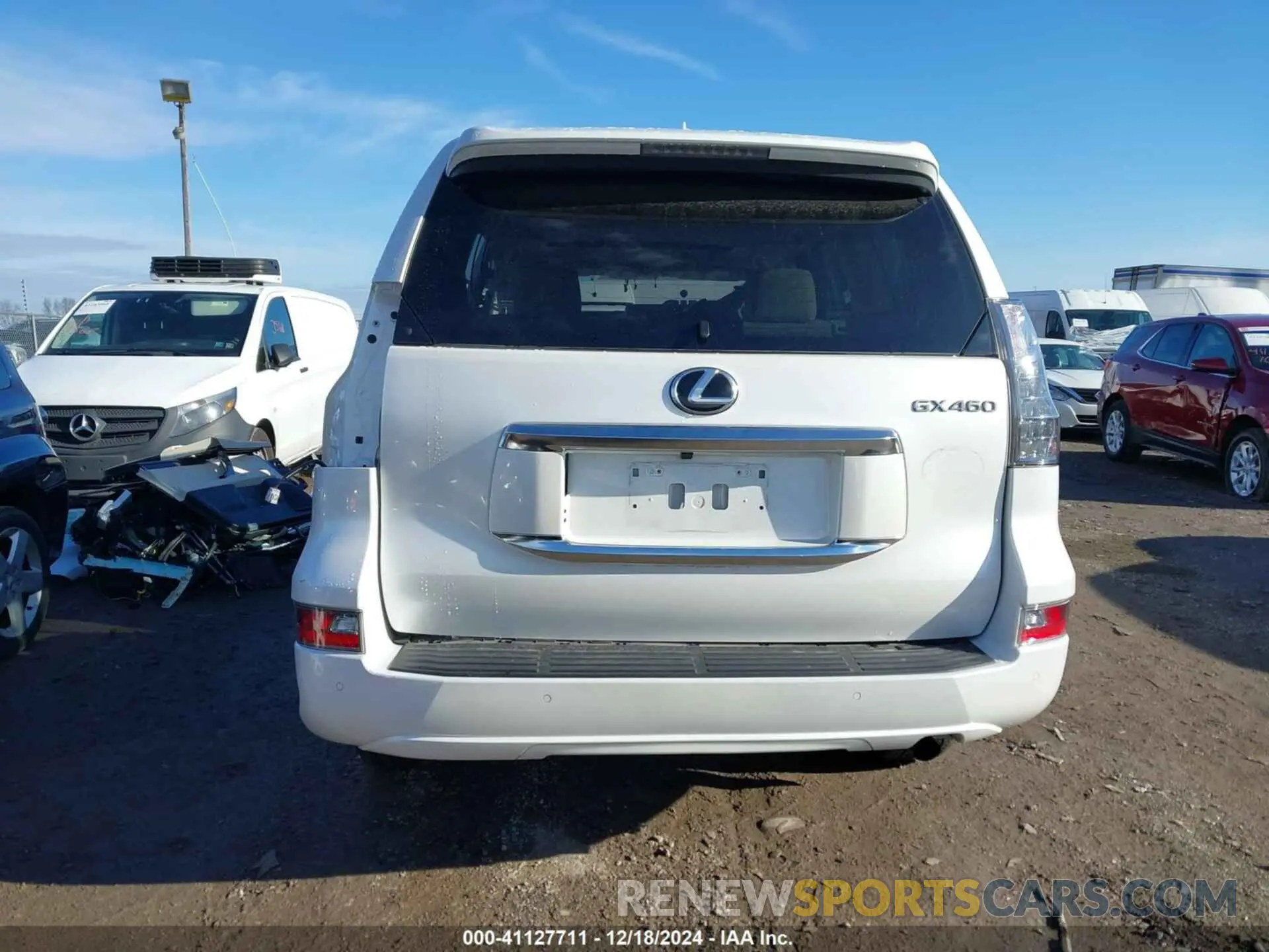 17 Фотография поврежденного автомобиля JTJAM7BX8P5377942 LEXUS GX 460 2023
