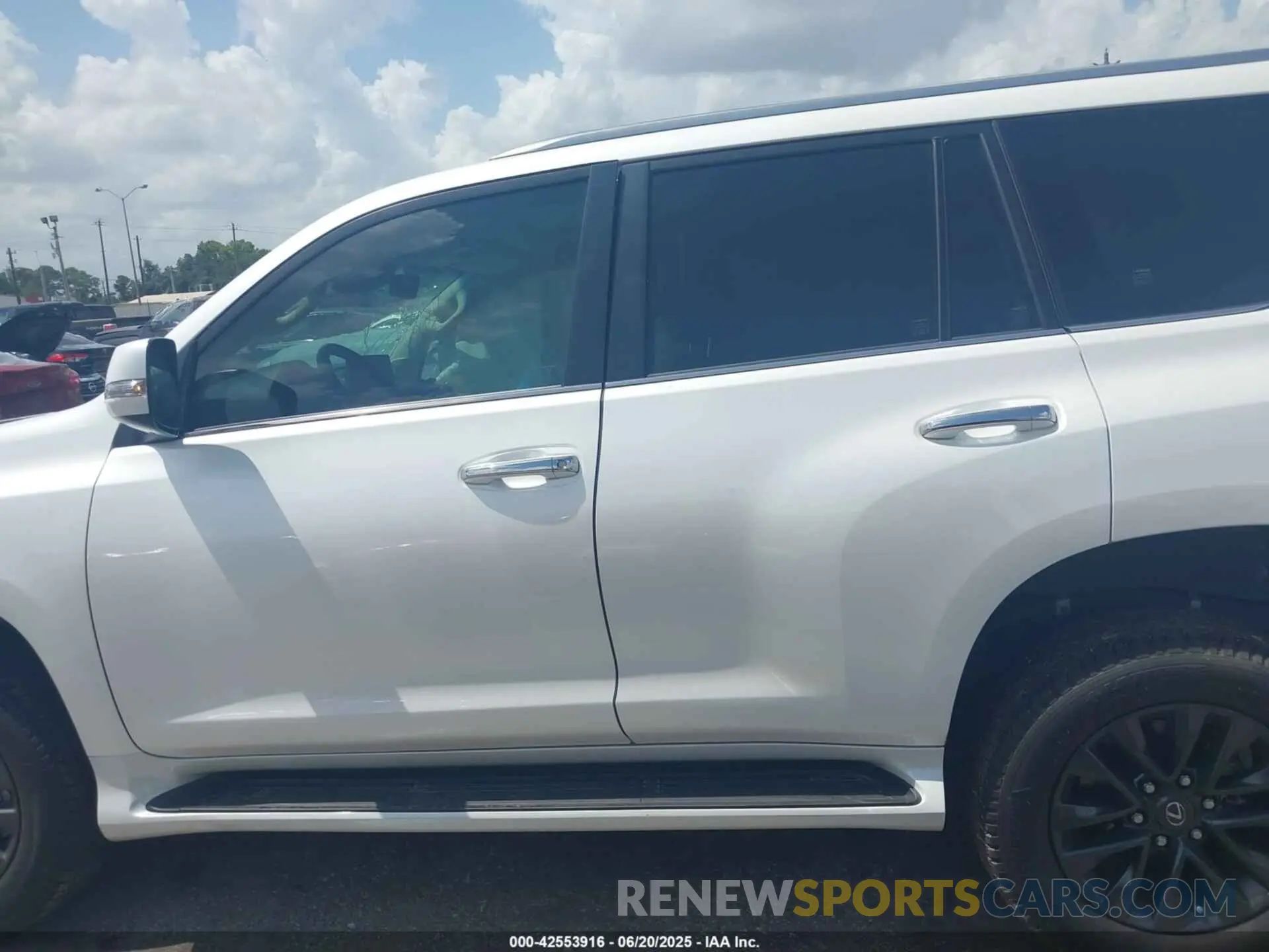 14 Photograph of a damaged car JTJAM7BXXP5382057 LEXUS GX 460 2023