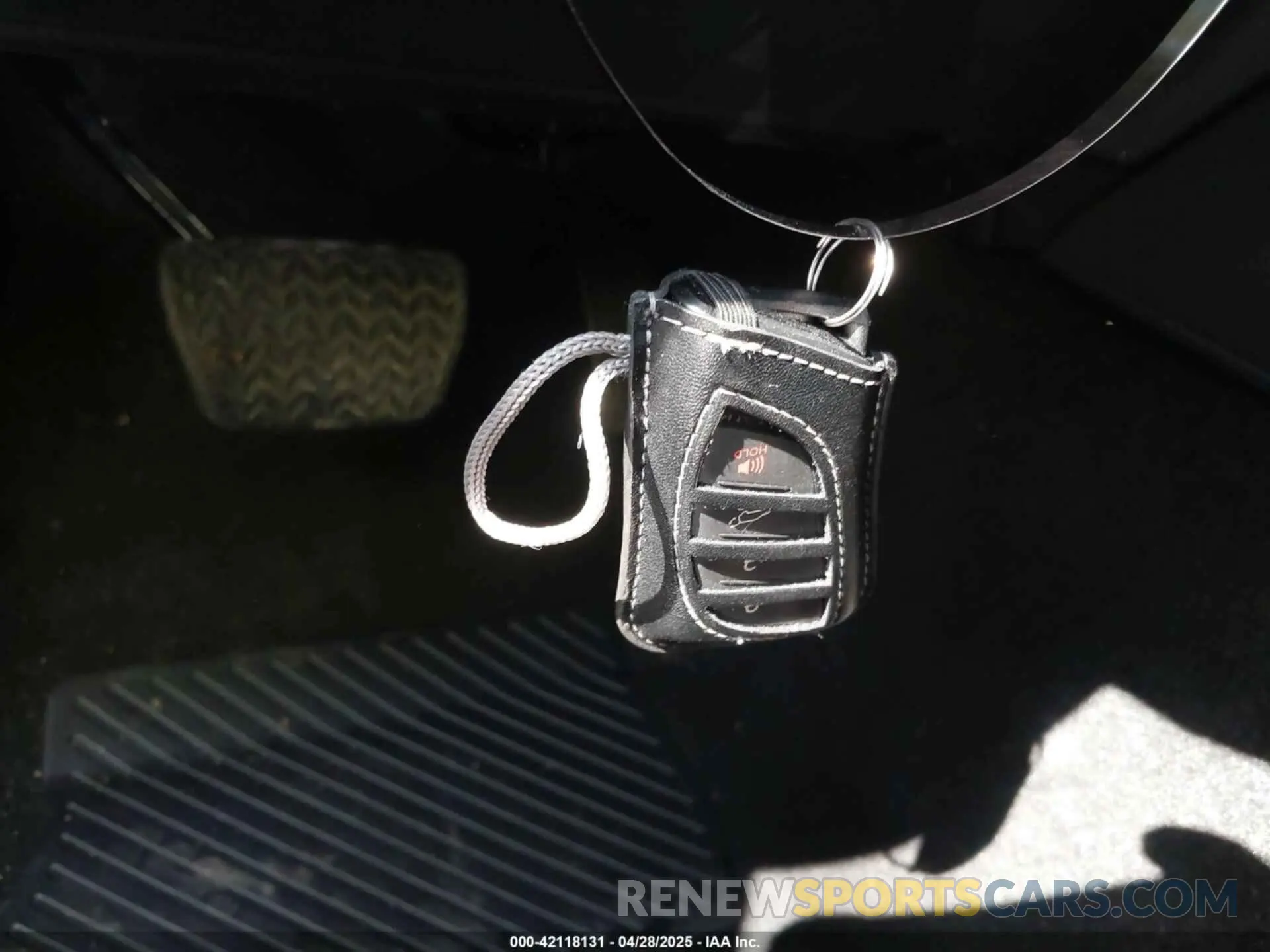 11 Photograph of a damaged car JTJTBCDX4R5013847 LEXUS GX 550 2024