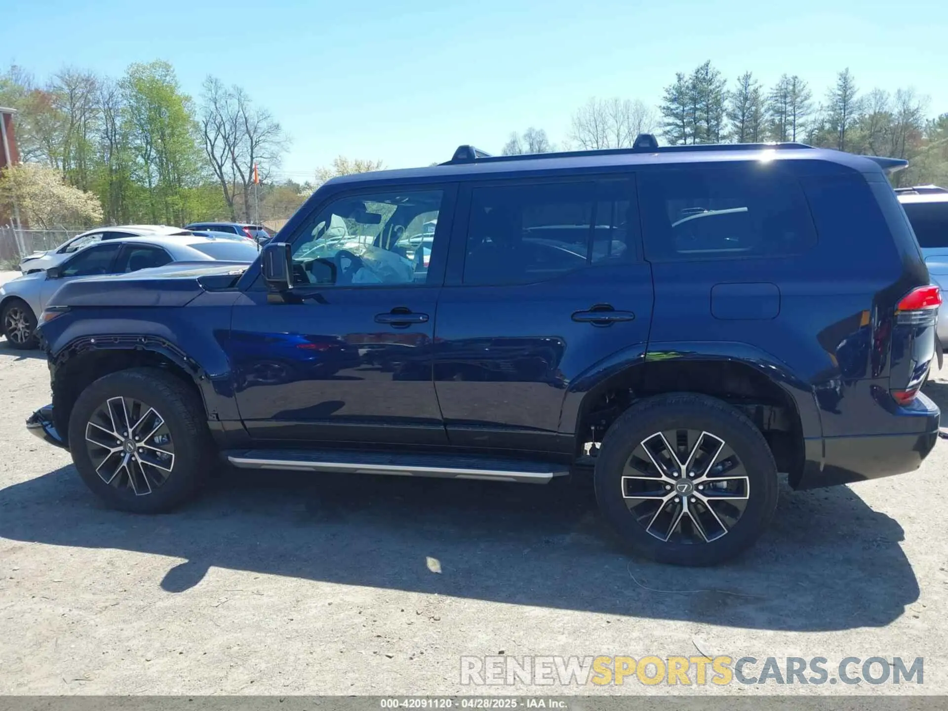 14 Photograph of a damaged car JTJTBCDX6R5027684 LEXUS GX 550 2024