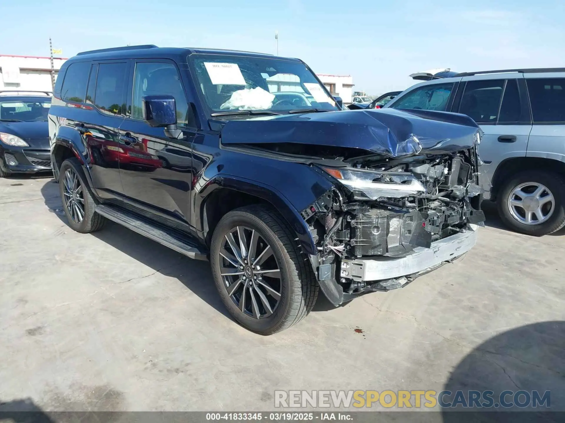 1 Фотография поврежденного автомобиля JTJVBCDX7R5009977 LEXUS GX 550 2024
