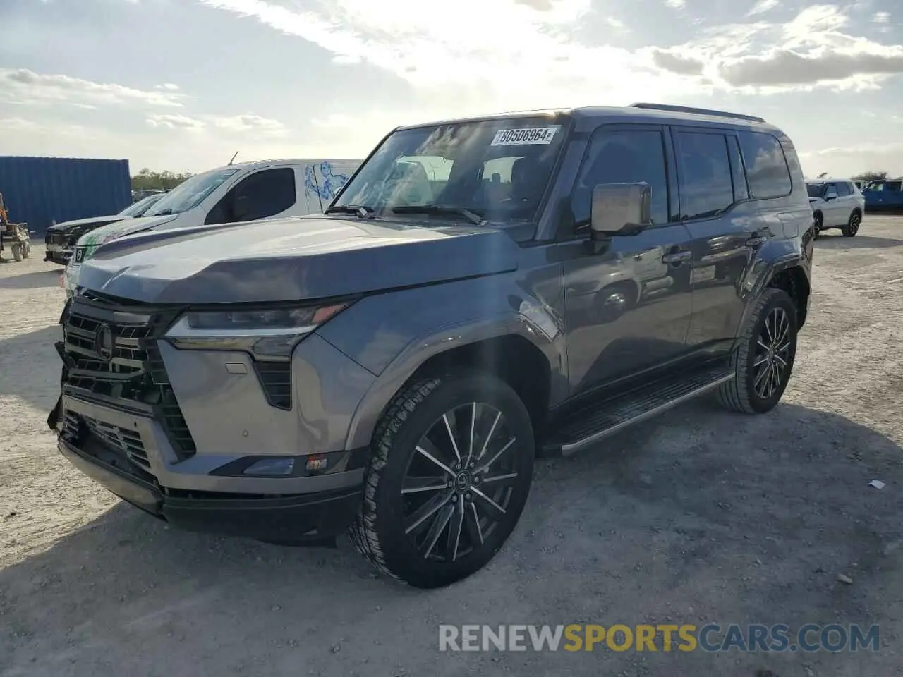 1 Фотография поврежденного автомобиля JTJVBCDX7R5007906 LEXUS GX 550 LUX 2024