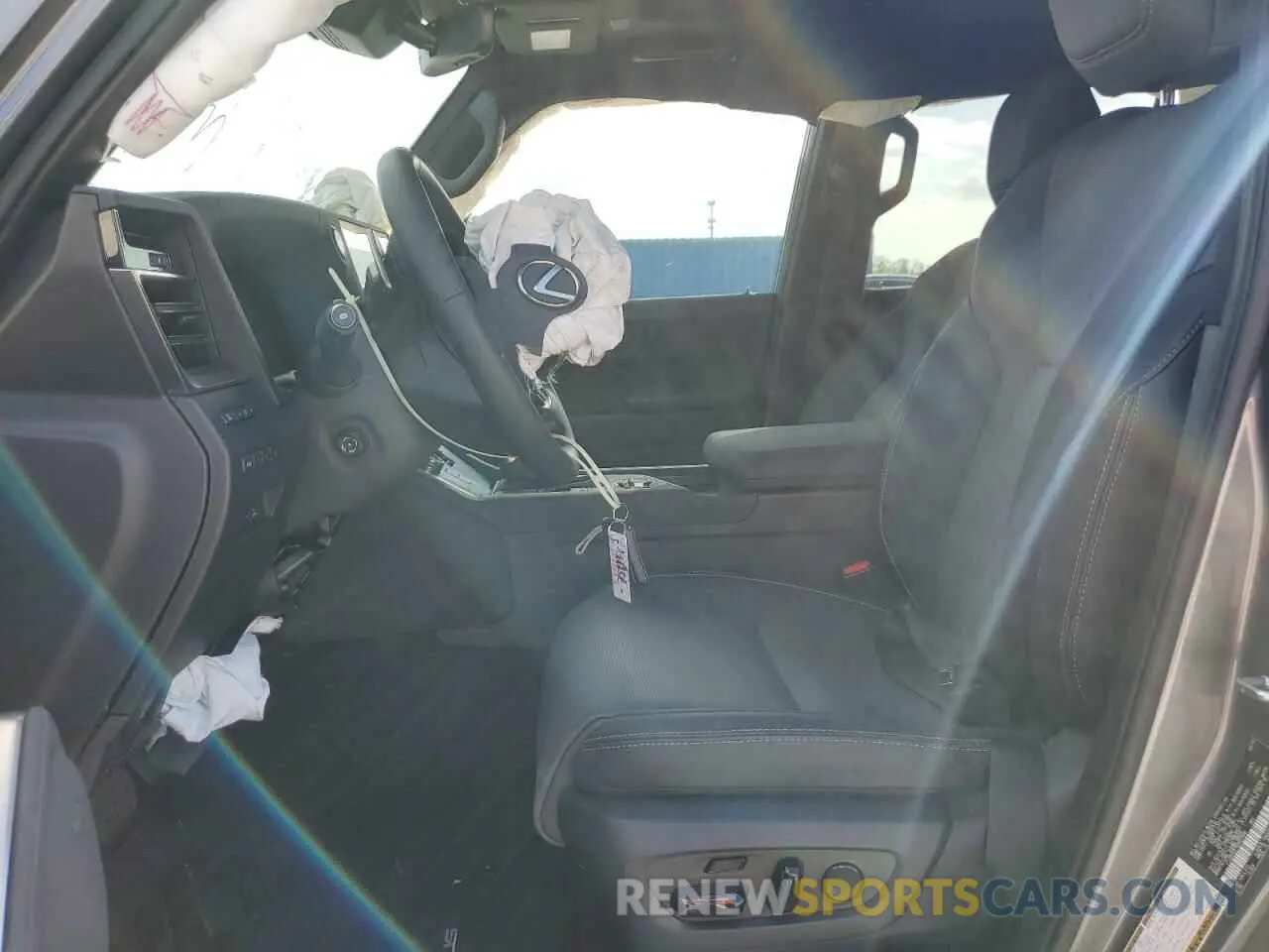 7 Фотография поврежденного автомобиля JTJVBCDX7R5007906 LEXUS GX 550 LUX 2024