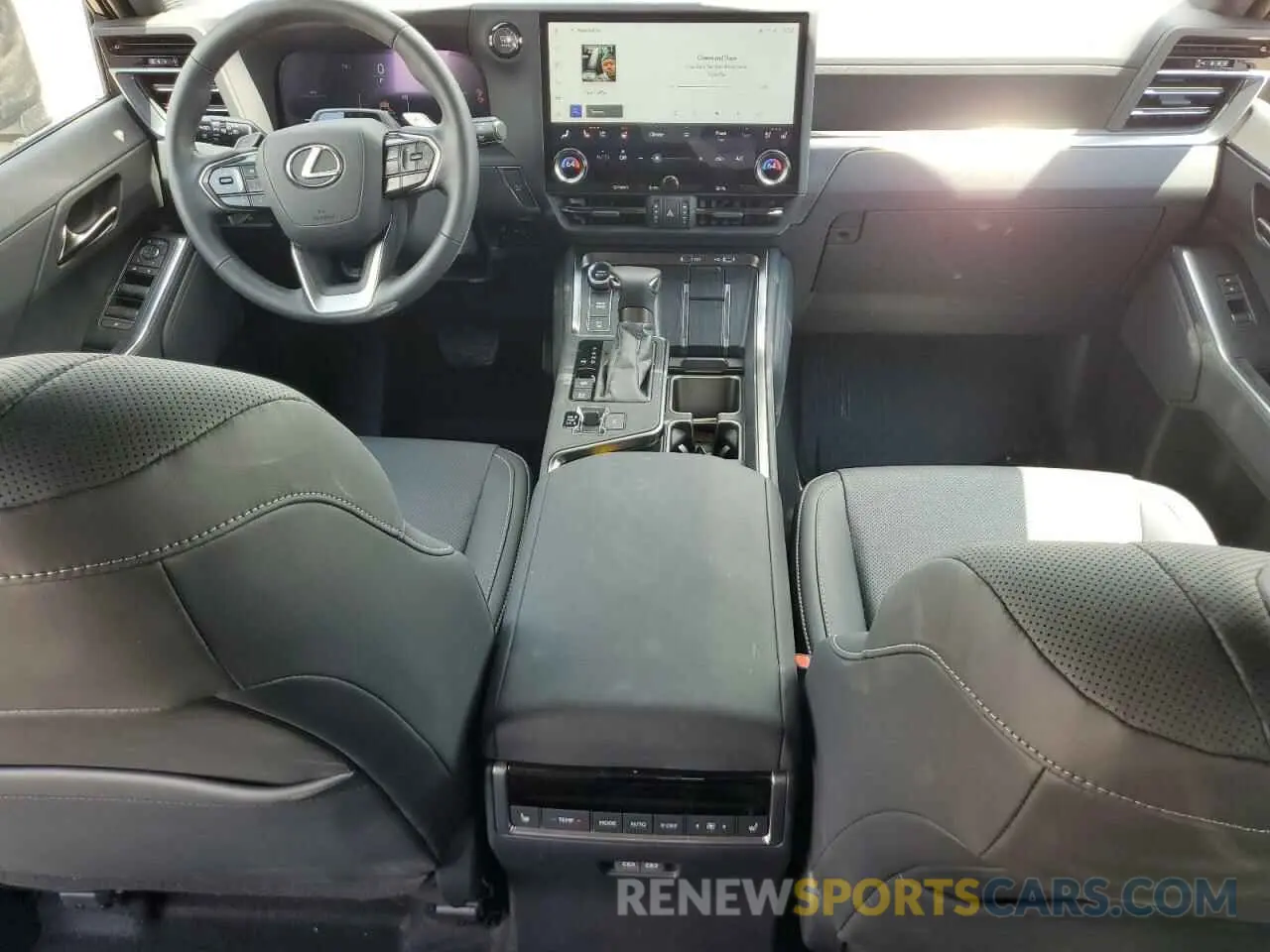 8 Photograph of a damaged car JTJTBCDX1R5027690 LEXUS GX 550 PRE 2024