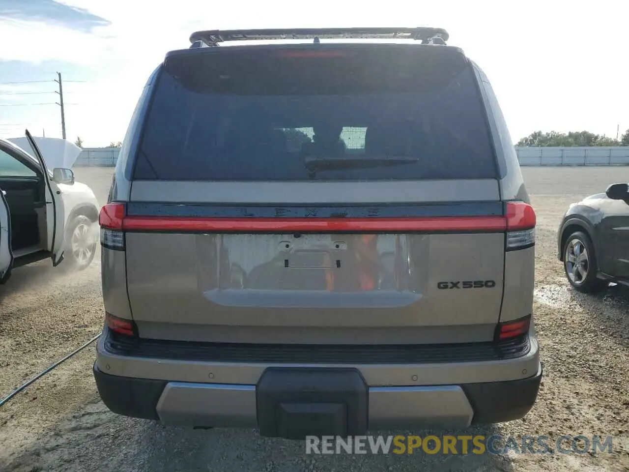 6 Фотография поврежденного автомобиля JTJTBCDX2R5015693 LEXUS GX 550 PRE 2024