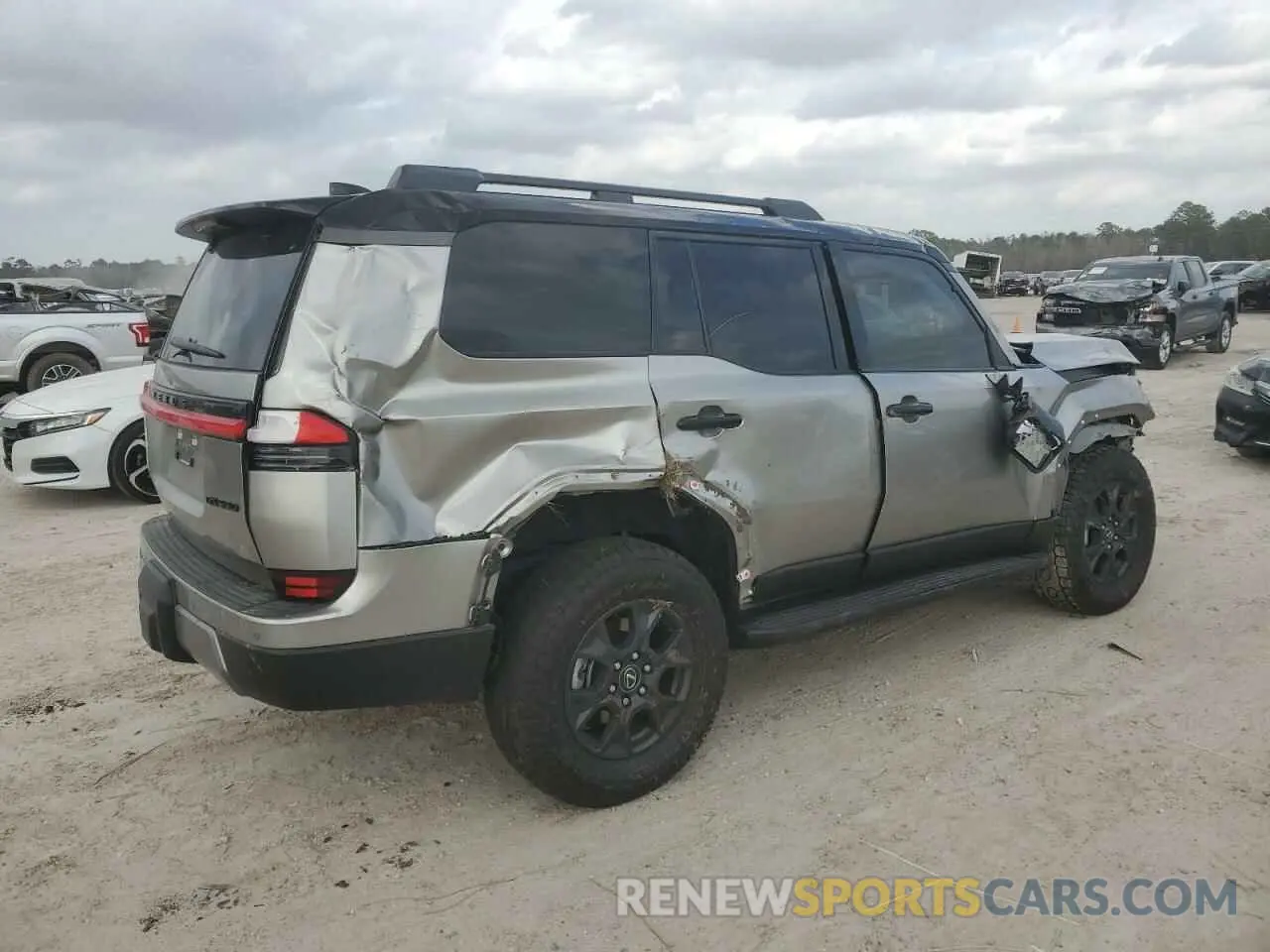3 Photograph of a damaged car JTJTBCDX3R5019851 LEXUS GX 550 PRE 2024