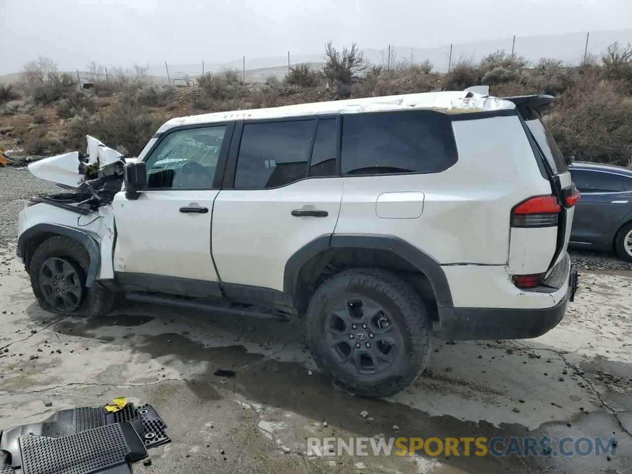 2 Photograph of a damaged car JTJTBCDX5R5016112 LEXUS GX 550 PRE 2024