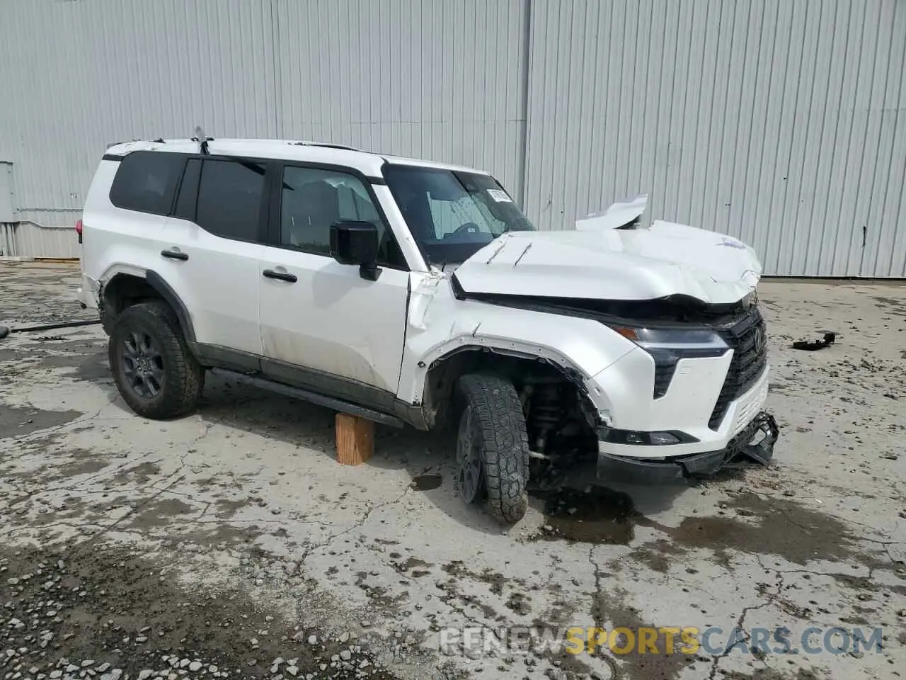 4 Photograph of a damaged car JTJTBCDX5R5016112 LEXUS GX 550 PRE 2024