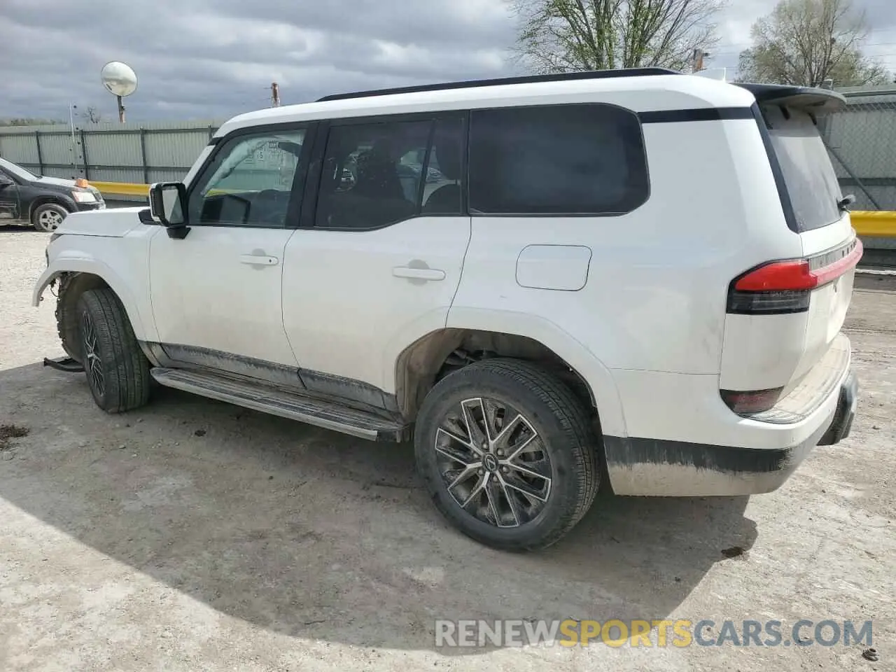 2 Photograph of a damaged car JTJTBCDX6R5010822 LEXUS GX 550 PRE 2024