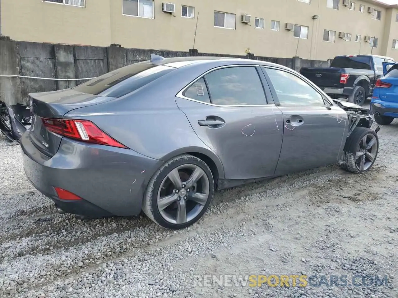 3 Фотография поврежденного автомобиля JTHBE1D24E5004069 LEXUS IS 2014