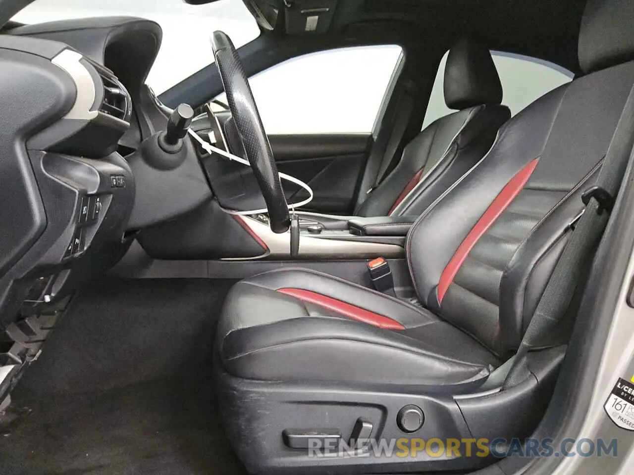 7 Фотография поврежденного автомобиля JTHBA1D21K5099939 LEXUS IS 2019