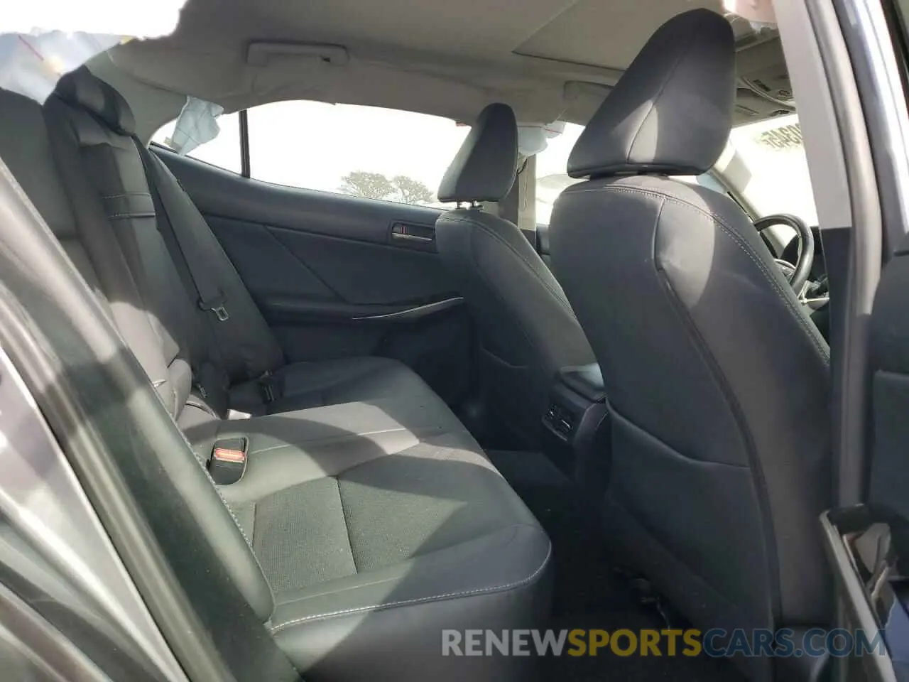 10 Photograph of a damaged car JTHBA1D22K5096872 LEXUS IS 2019