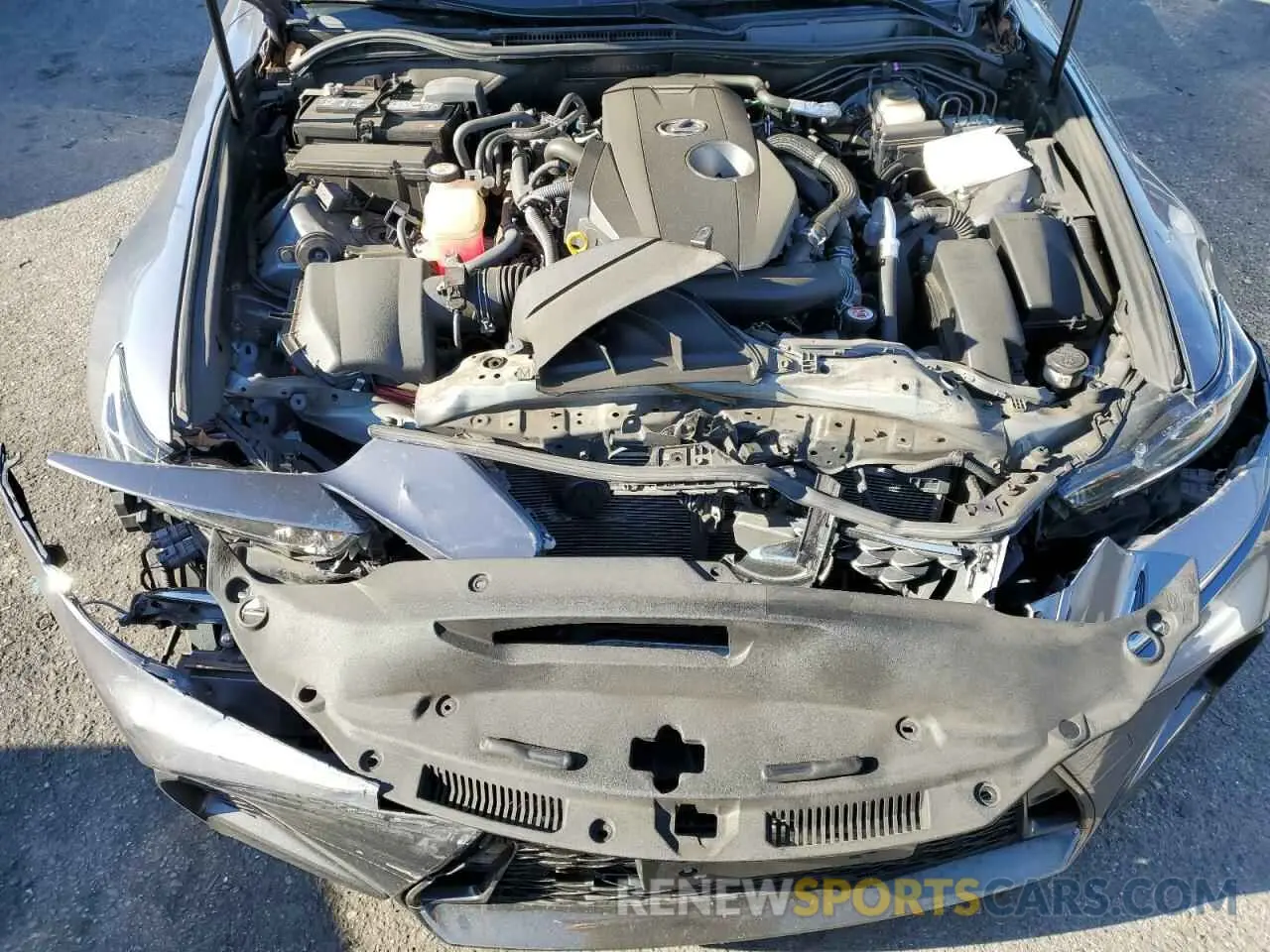 11 Фотография поврежденного автомобиля JTHBA1D23K5085878 LEXUS IS 2019