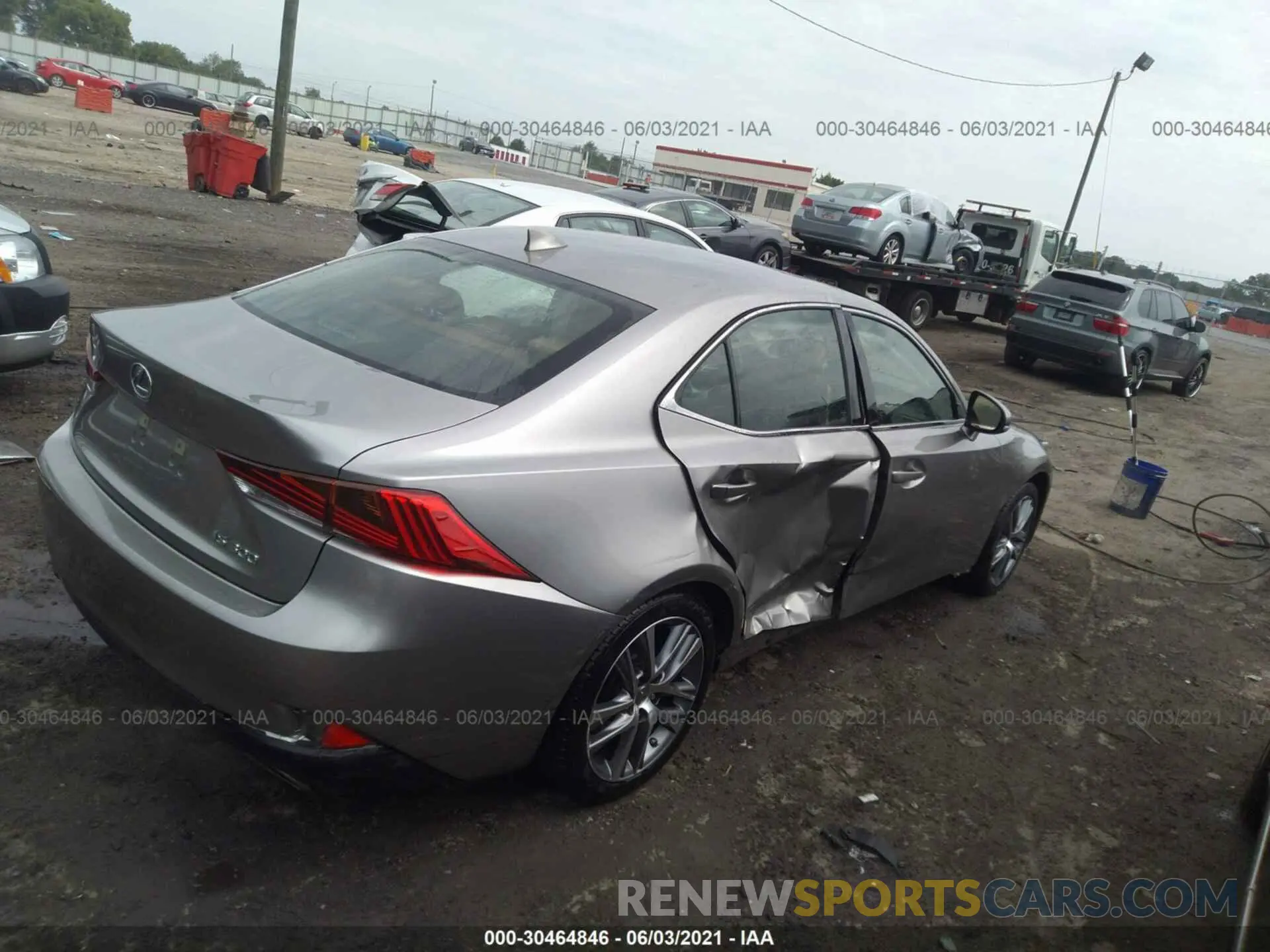 4 Фотография поврежденного автомобиля JTHBA1D24K5098820 LEXUS IS 2019