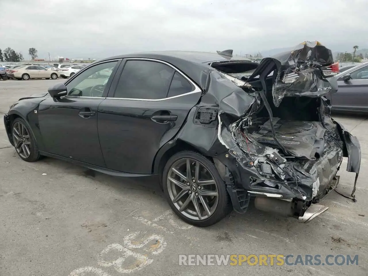 2 Фотография поврежденного автомобиля JTHBA1D25K5087678 LEXUS IS 2019