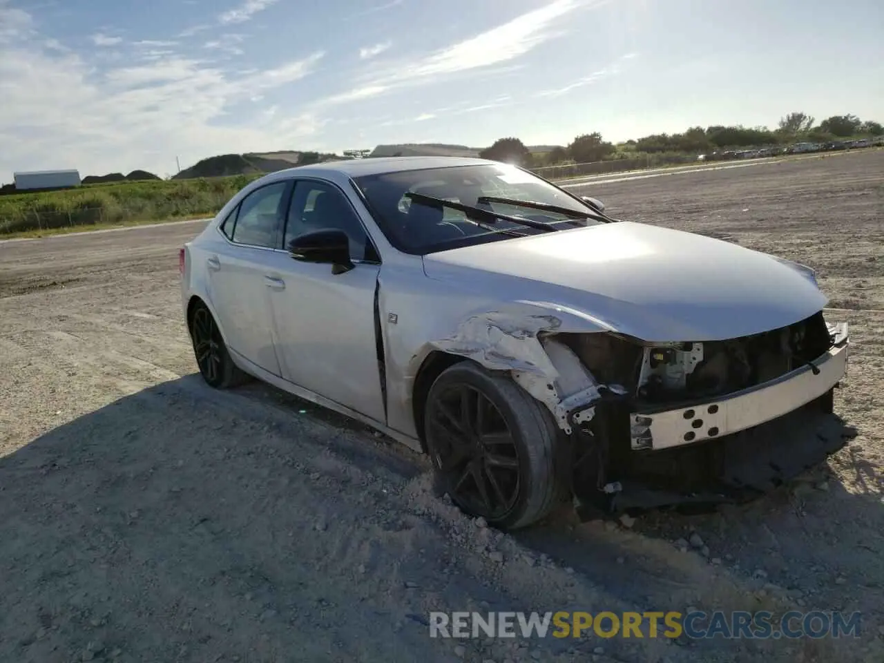 1 Фотография поврежденного автомобиля JTHBA1D26K5100454 LEXUS IS 2019