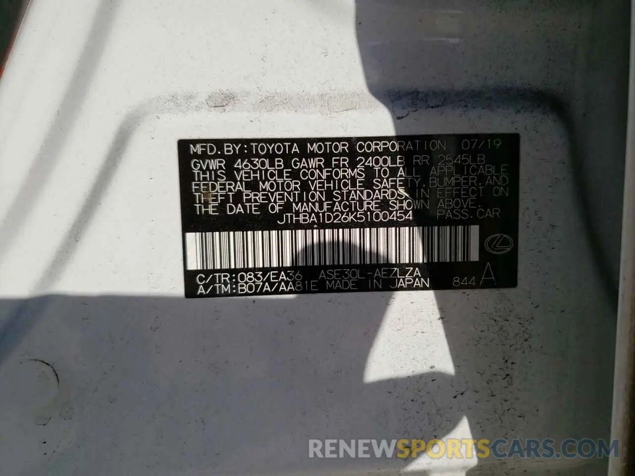 10 Фотография поврежденного автомобиля JTHBA1D26K5100454 LEXUS IS 2019