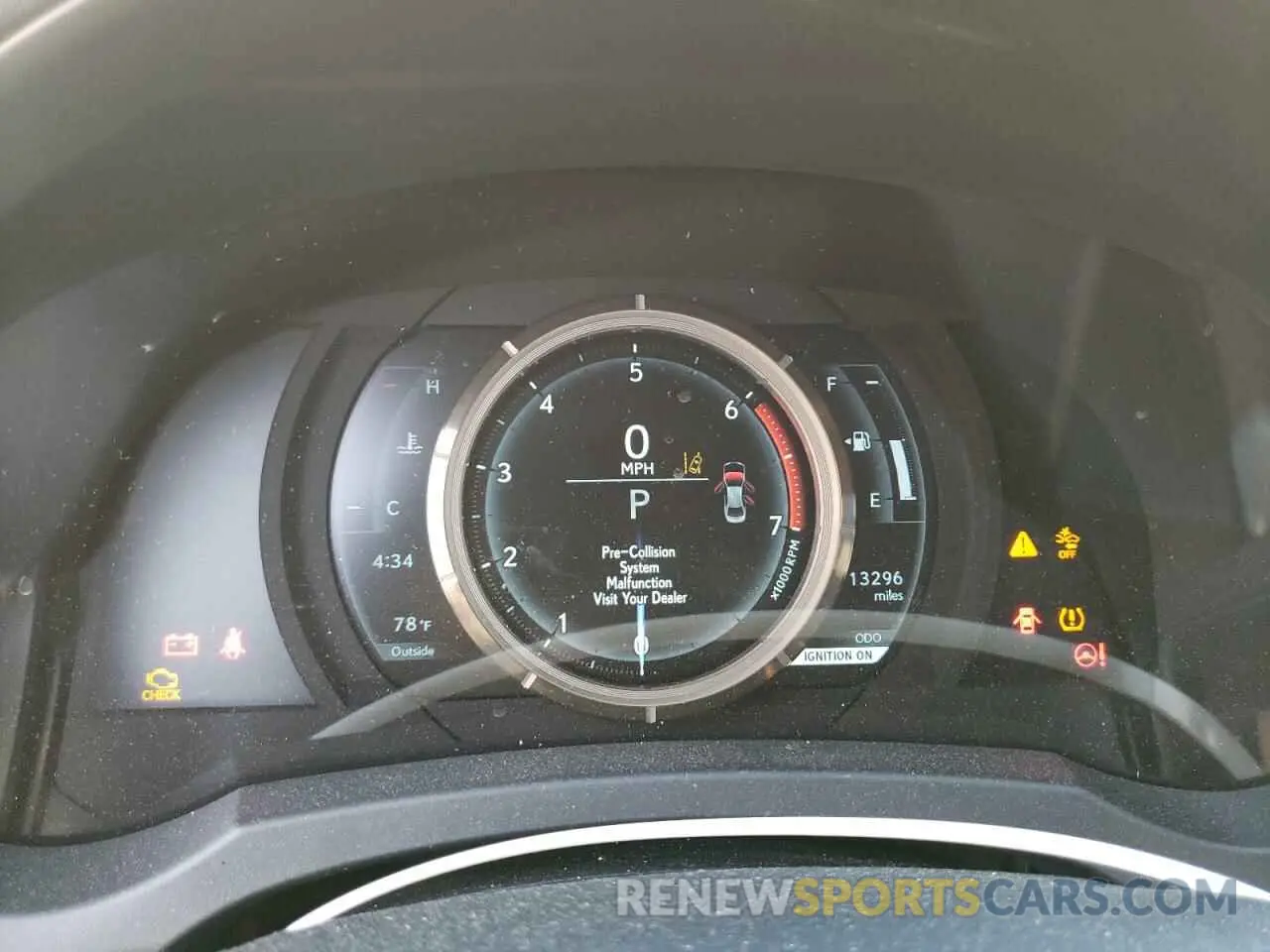 8 Фотография поврежденного автомобиля JTHBA1D26K5100454 LEXUS IS 2019