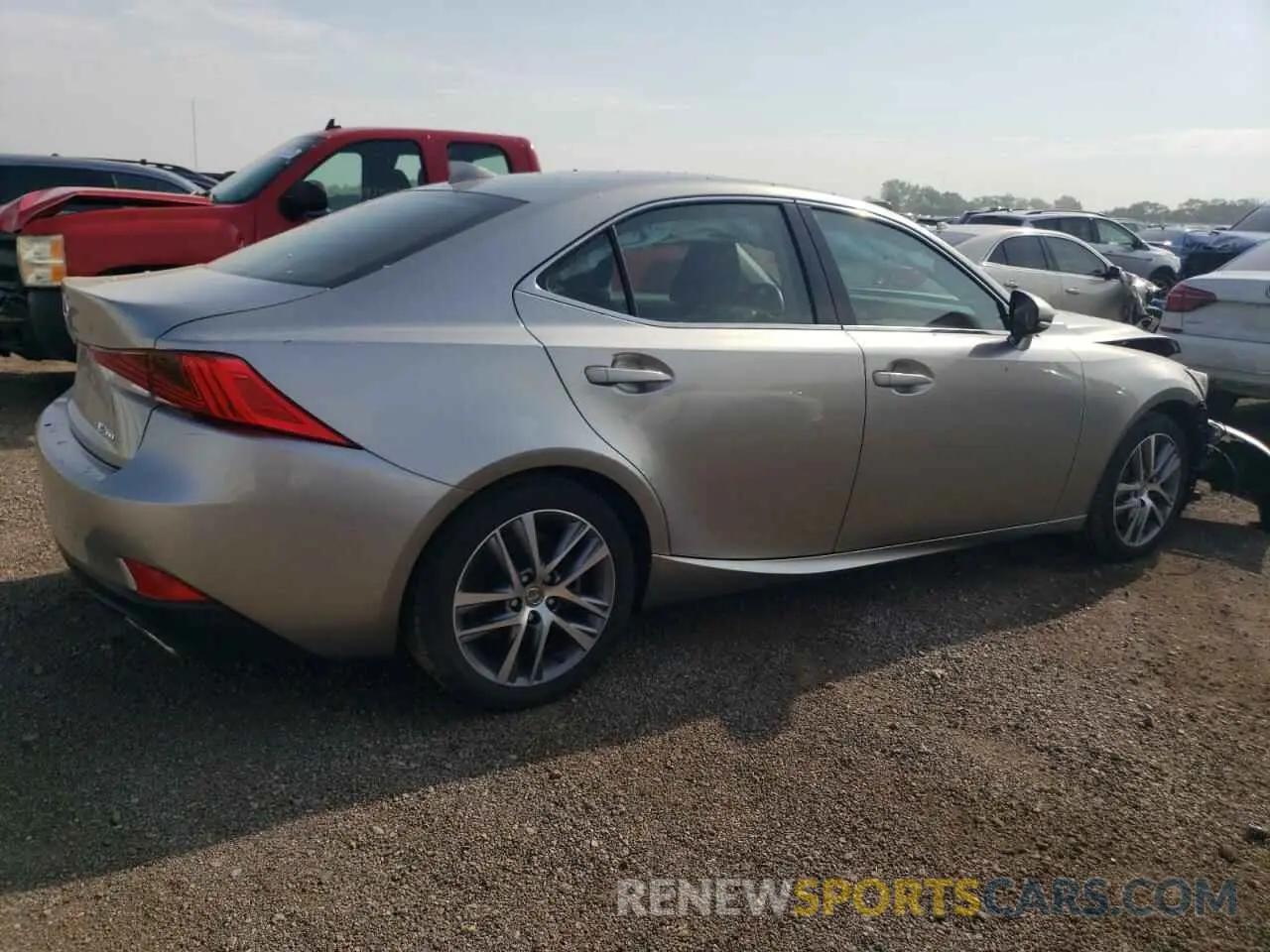 3 Фотография поврежденного автомобиля JTHBA1D27K5087469 LEXUS IS 2019