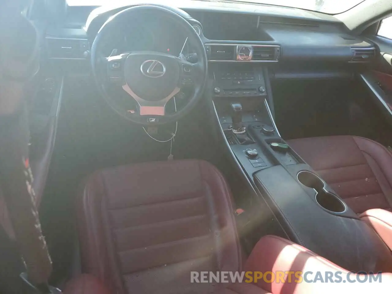 8 Фотография поврежденного автомобиля JTHBA1D27K5094177 LEXUS IS 2019