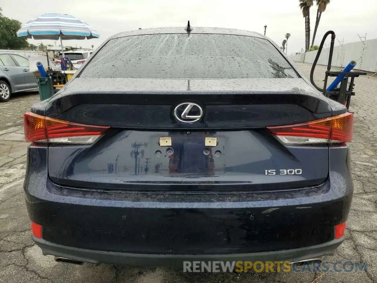 6 Фотография поврежденного автомобиля JTHBA1D28K5100097 LEXUS IS 2019