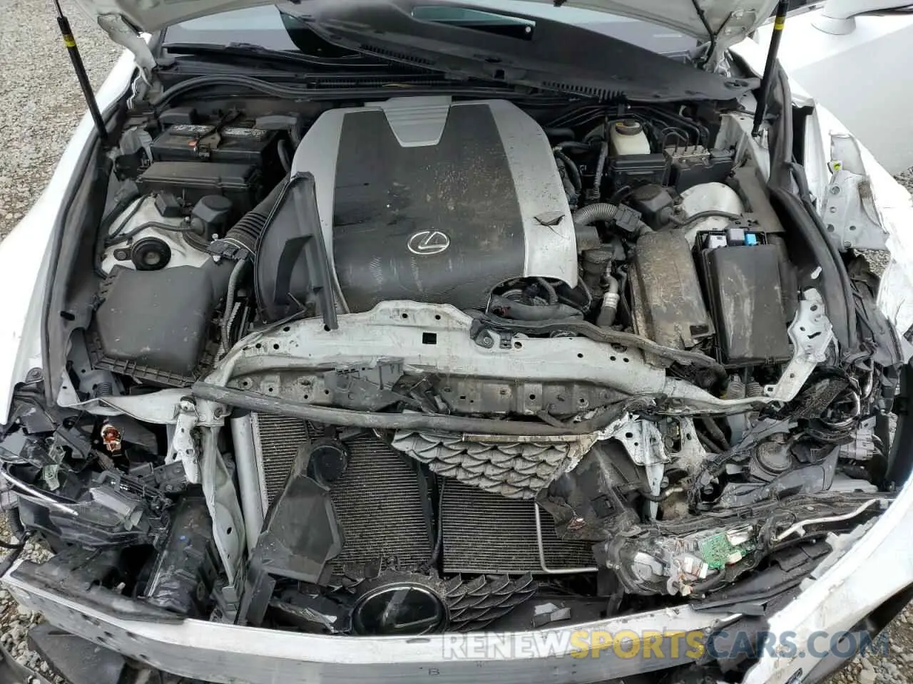 11 Фотография поврежденного автомобиля JTHBZ1D26K5034044 LEXUS IS 2019