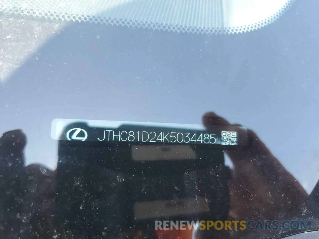 12 Фотография поврежденного автомобиля JTHC81D24K5034485 LEXUS IS 2019