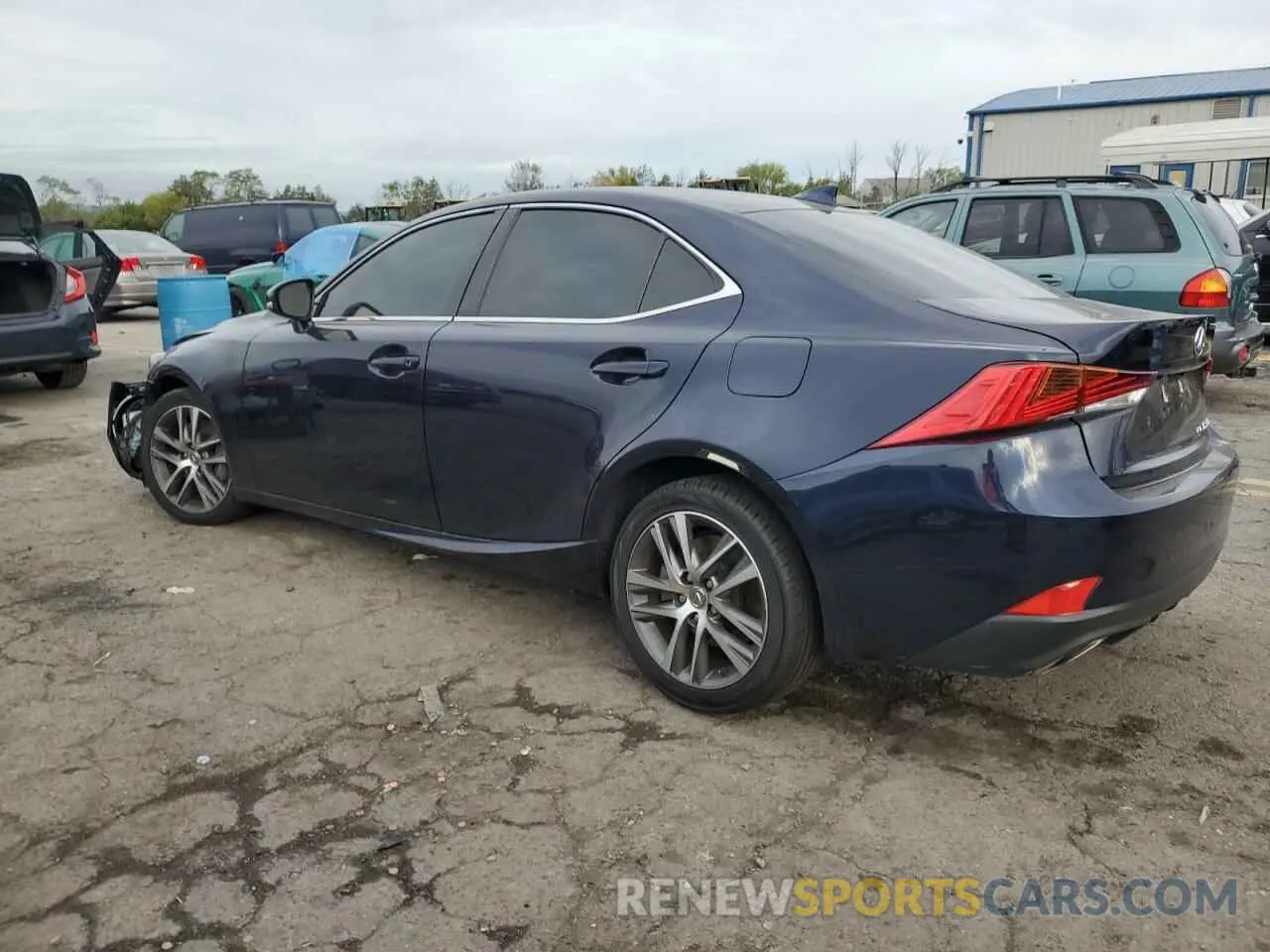 2 Фотография поврежденного автомобиля JTHC81D28K5034067 LEXUS IS 2019