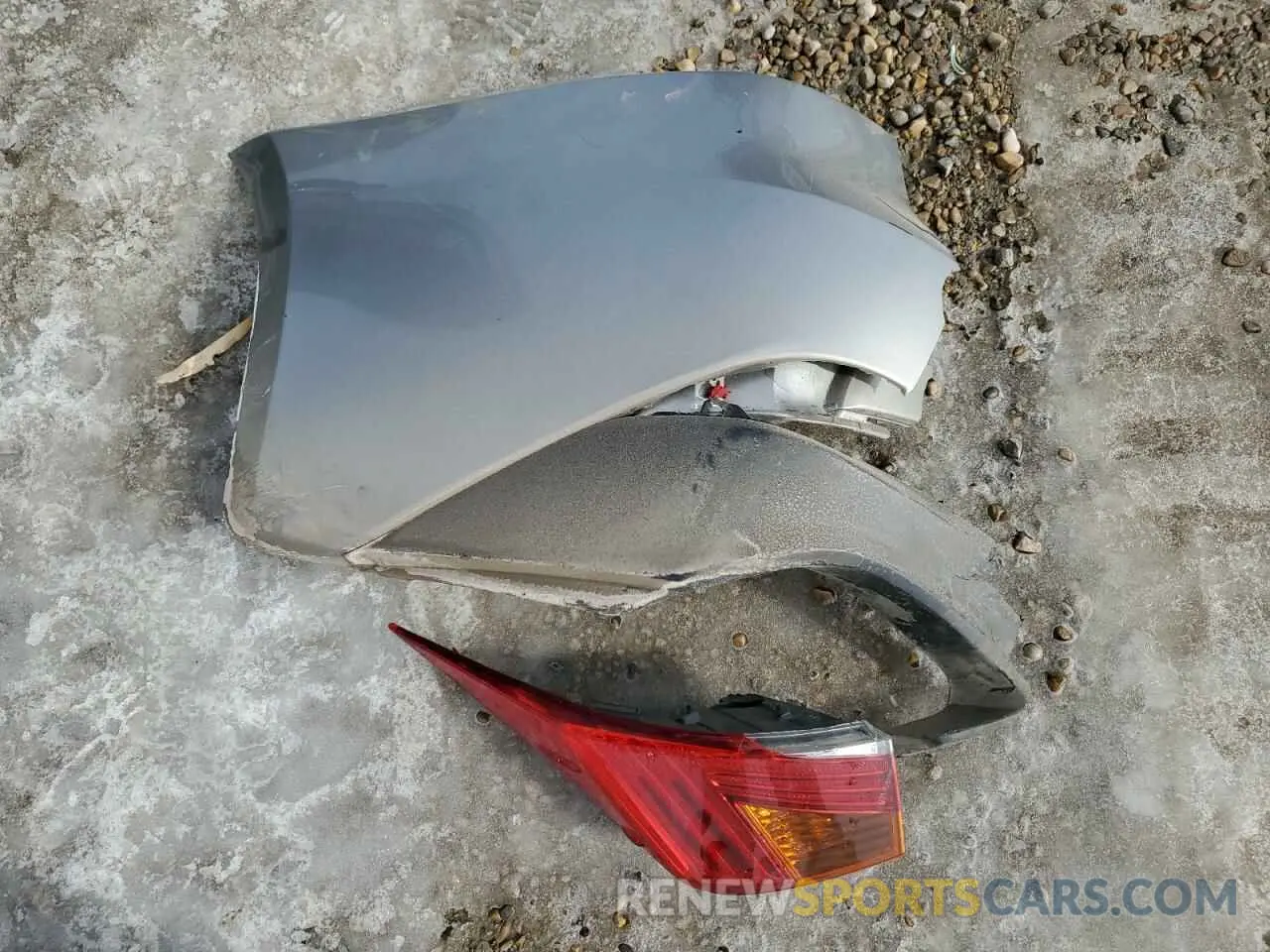 12 Photograph of a damaged car JTHD81F22L5040840 LEXUS IS 2020